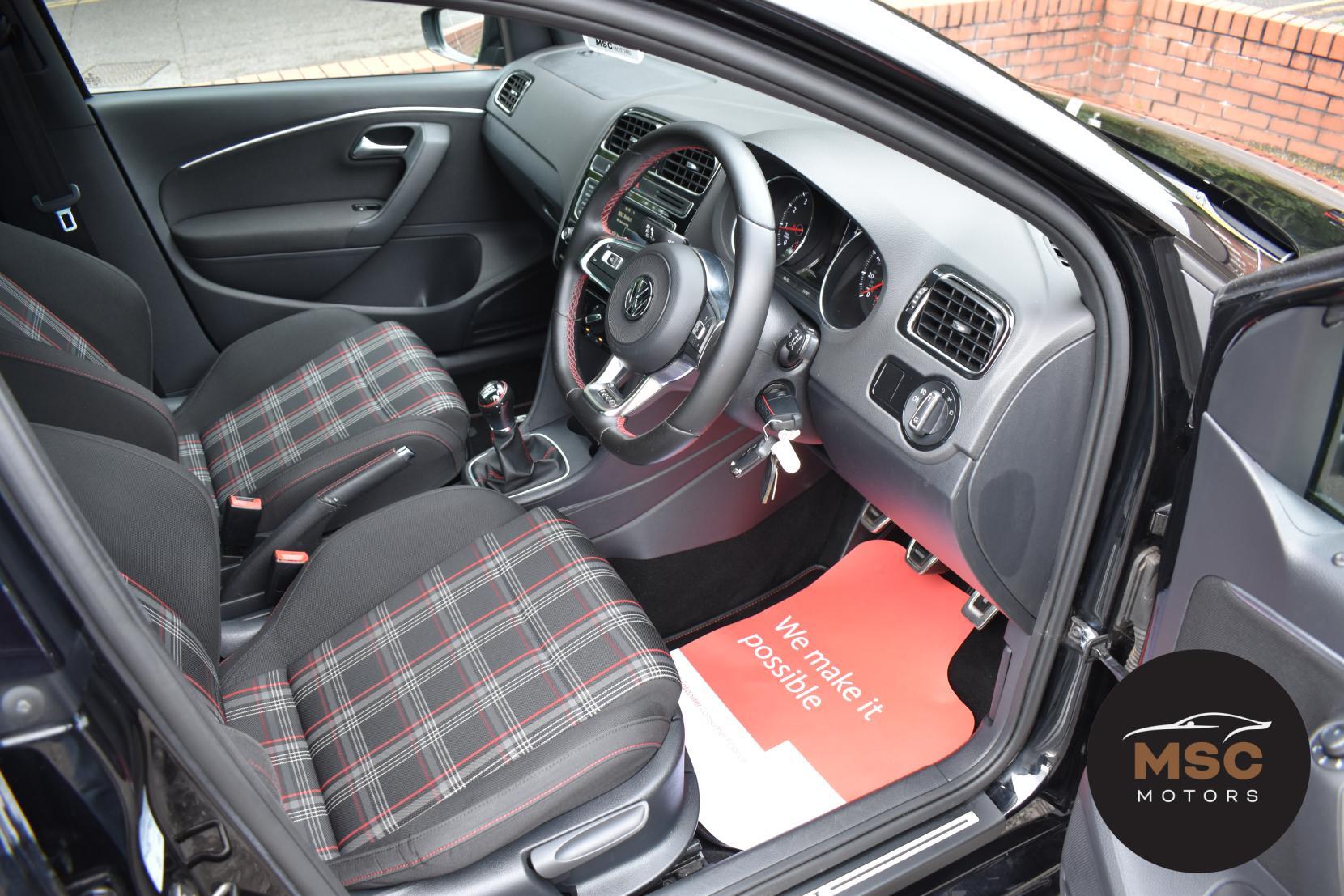 Volkswagen Polo view 30