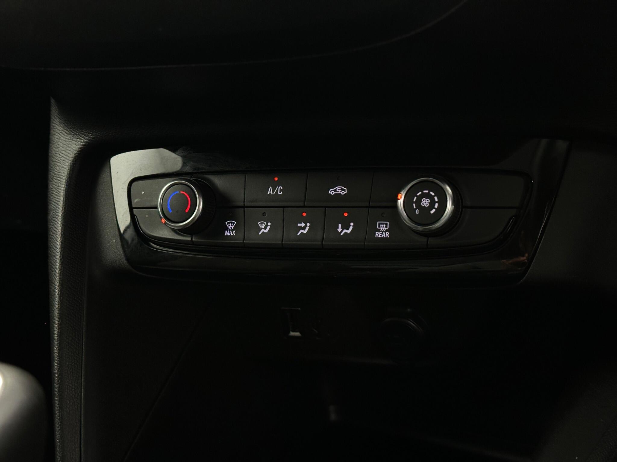 Vauxhall Corsa view 20