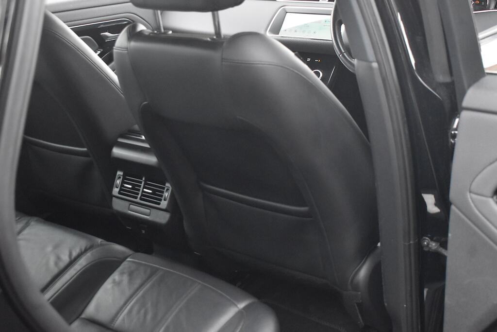Land Rover Range Rover Evoque view 32
