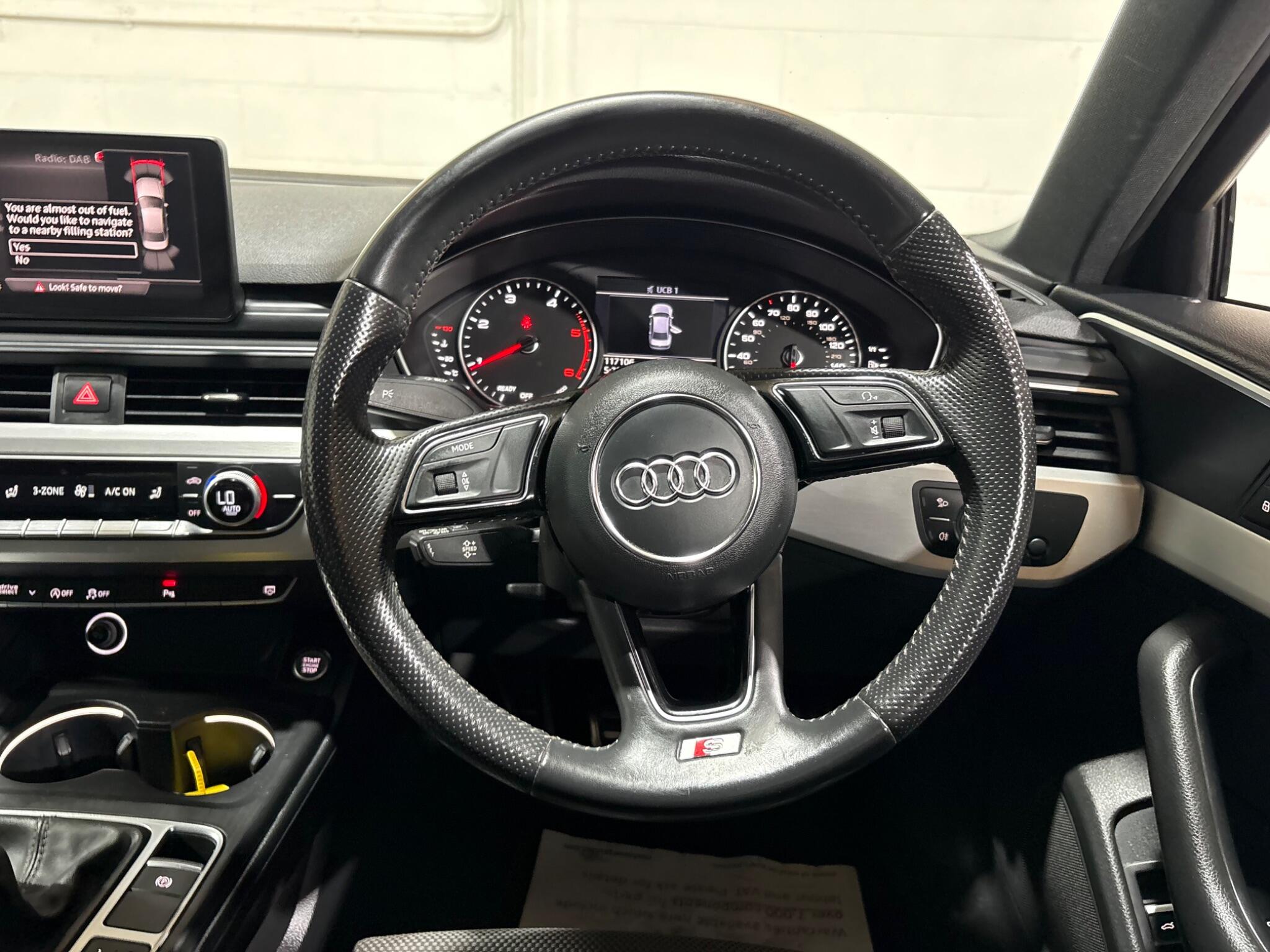 Audi A4 view 51