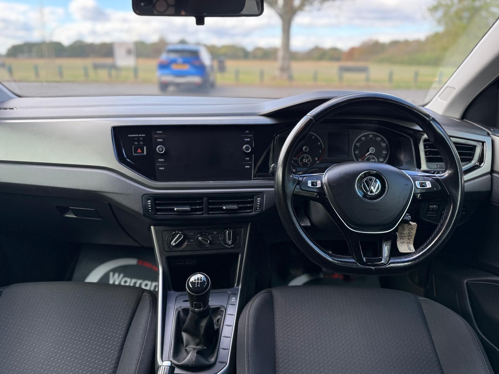 Volkswagen Polo view 25