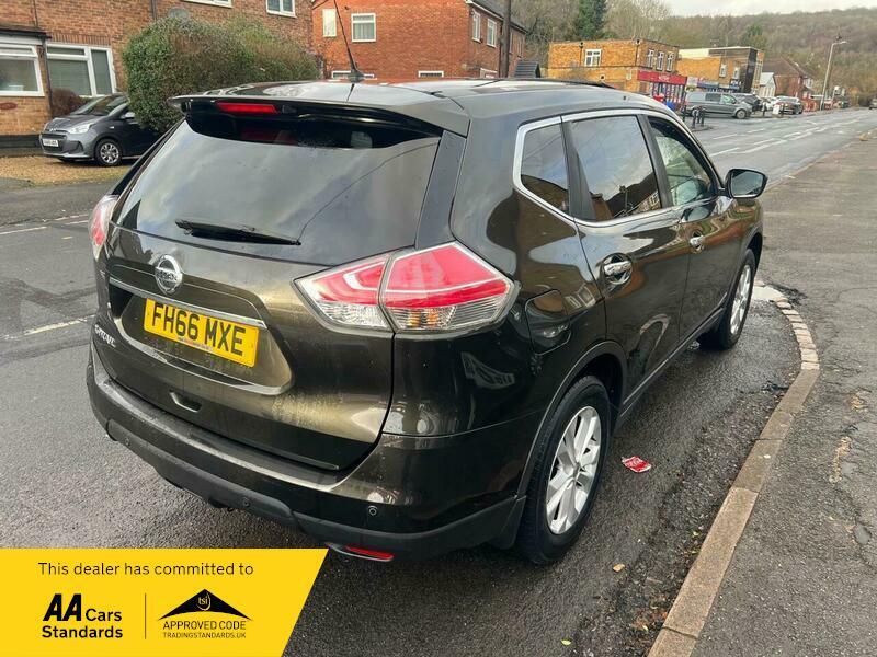 2016 Nissan X-Trail image 14
