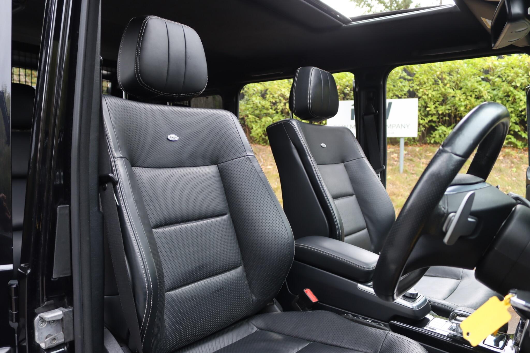 Mercedes-Benz G-Class view 45