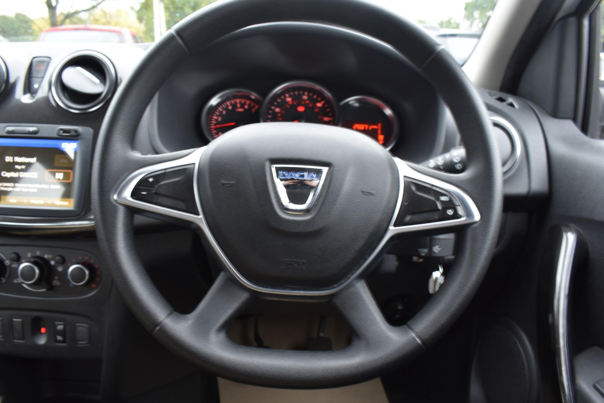 Sandero - 0.9 TCe Comfort Euro 6 (s/s) 5dr - Image 23