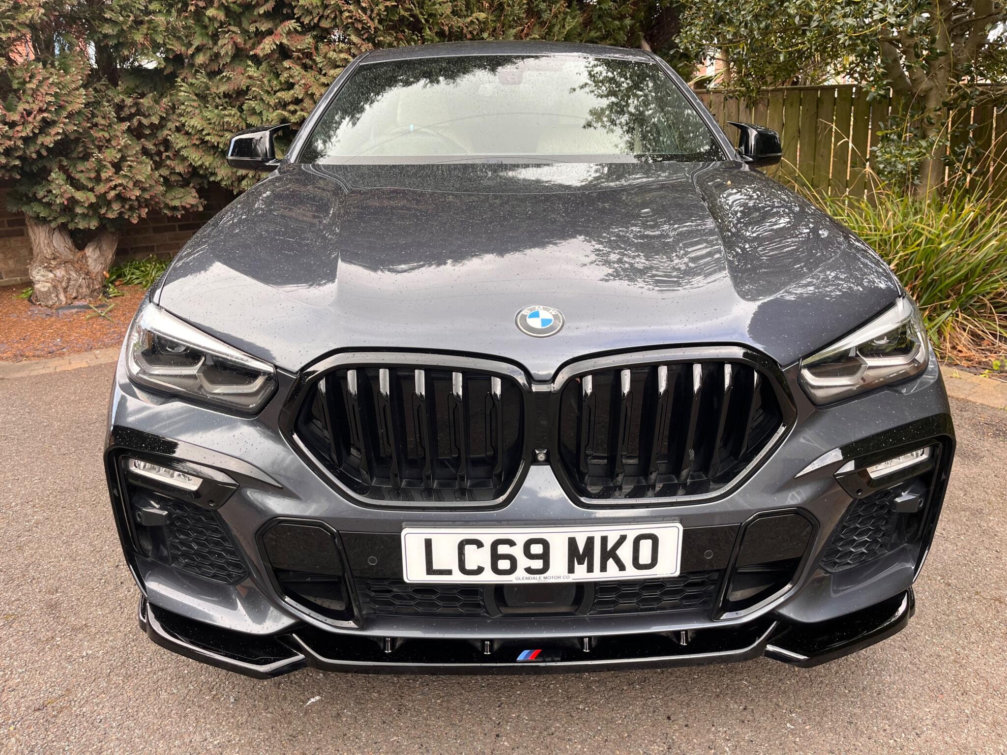 BMW X6 view 33