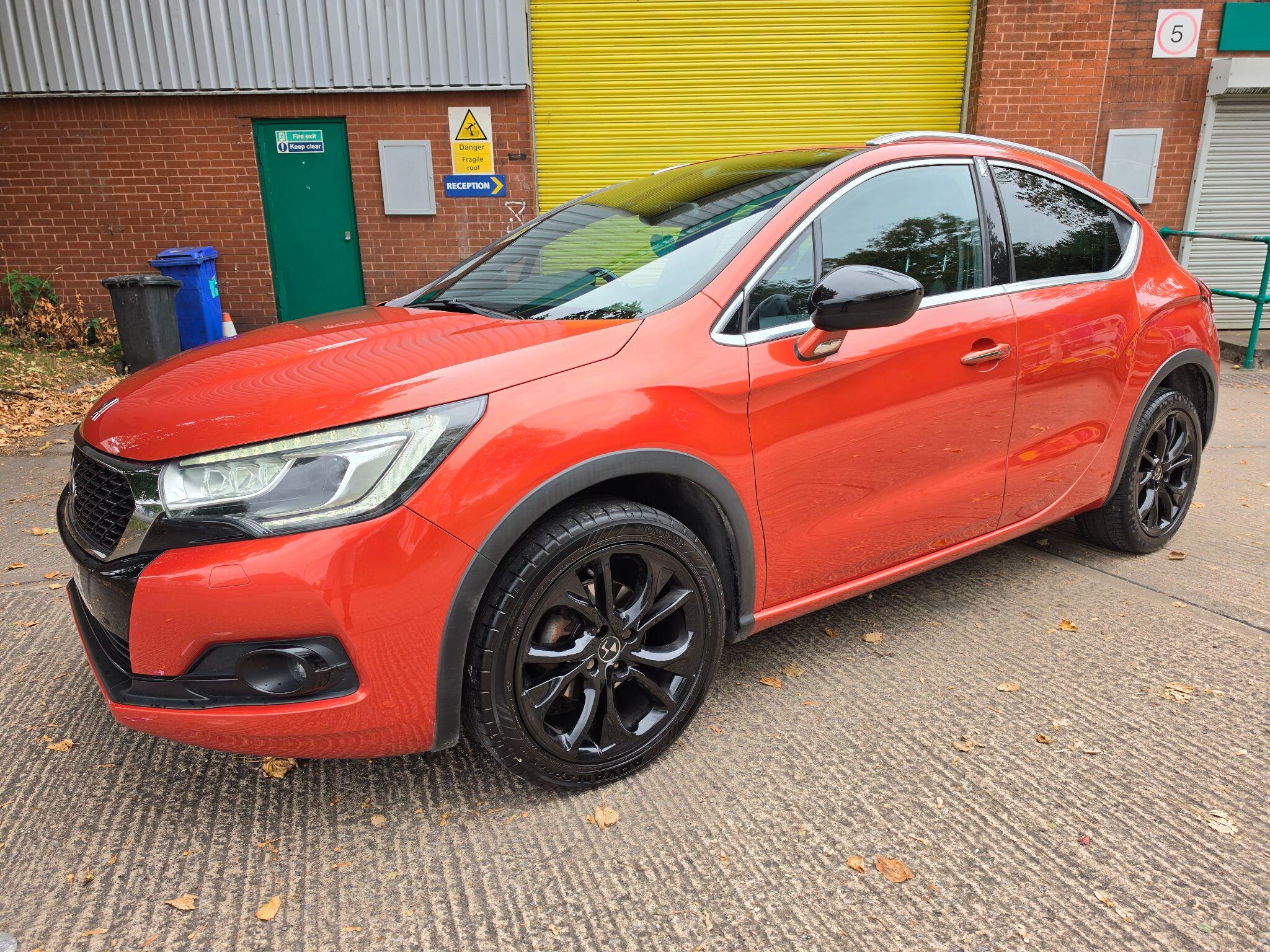 DS Automobiles DS 4 Crossback view 28