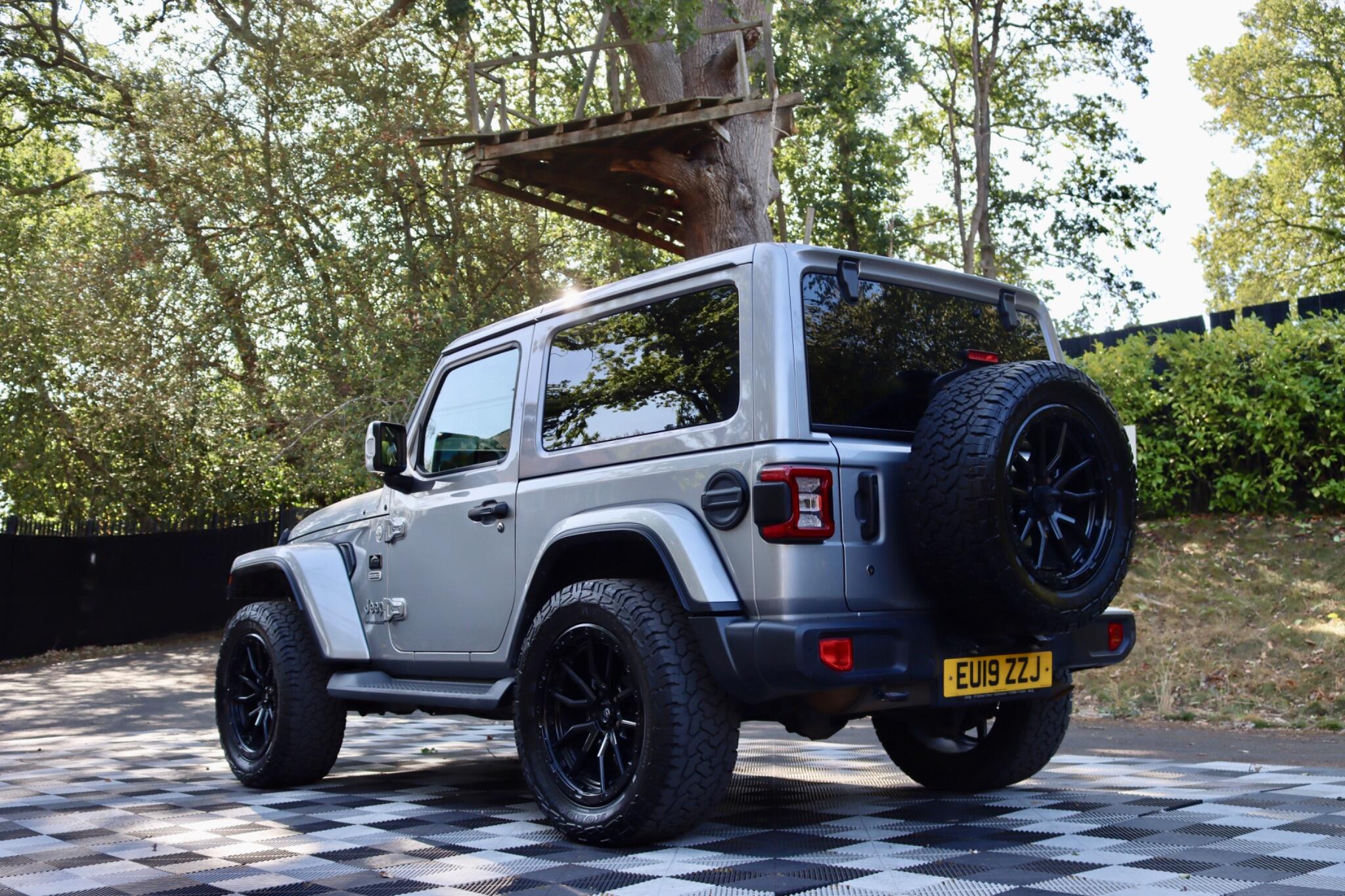Jeep Wrangler view 25