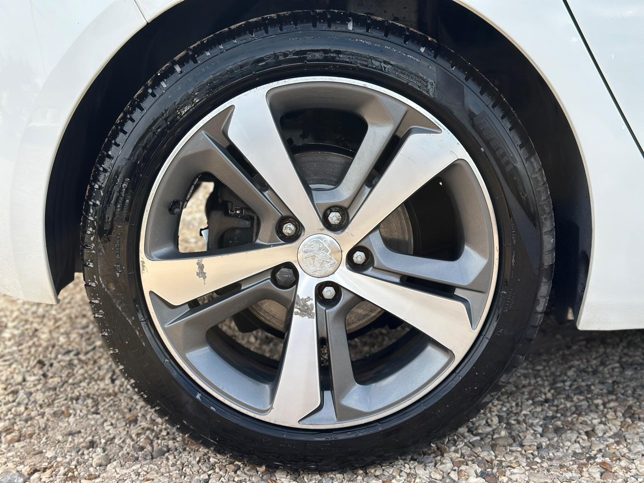 Peugeot 308 view 63