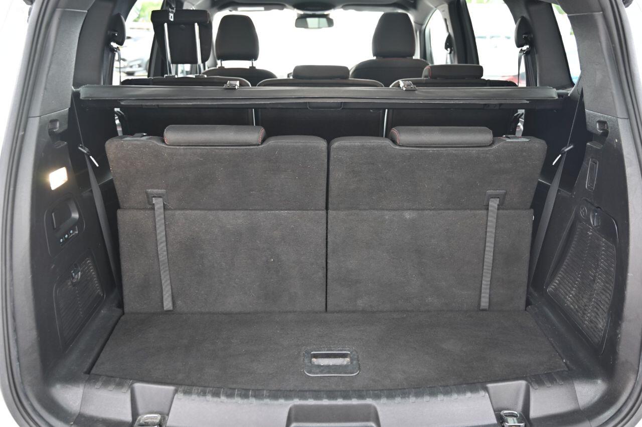 Ford S-Max view 9