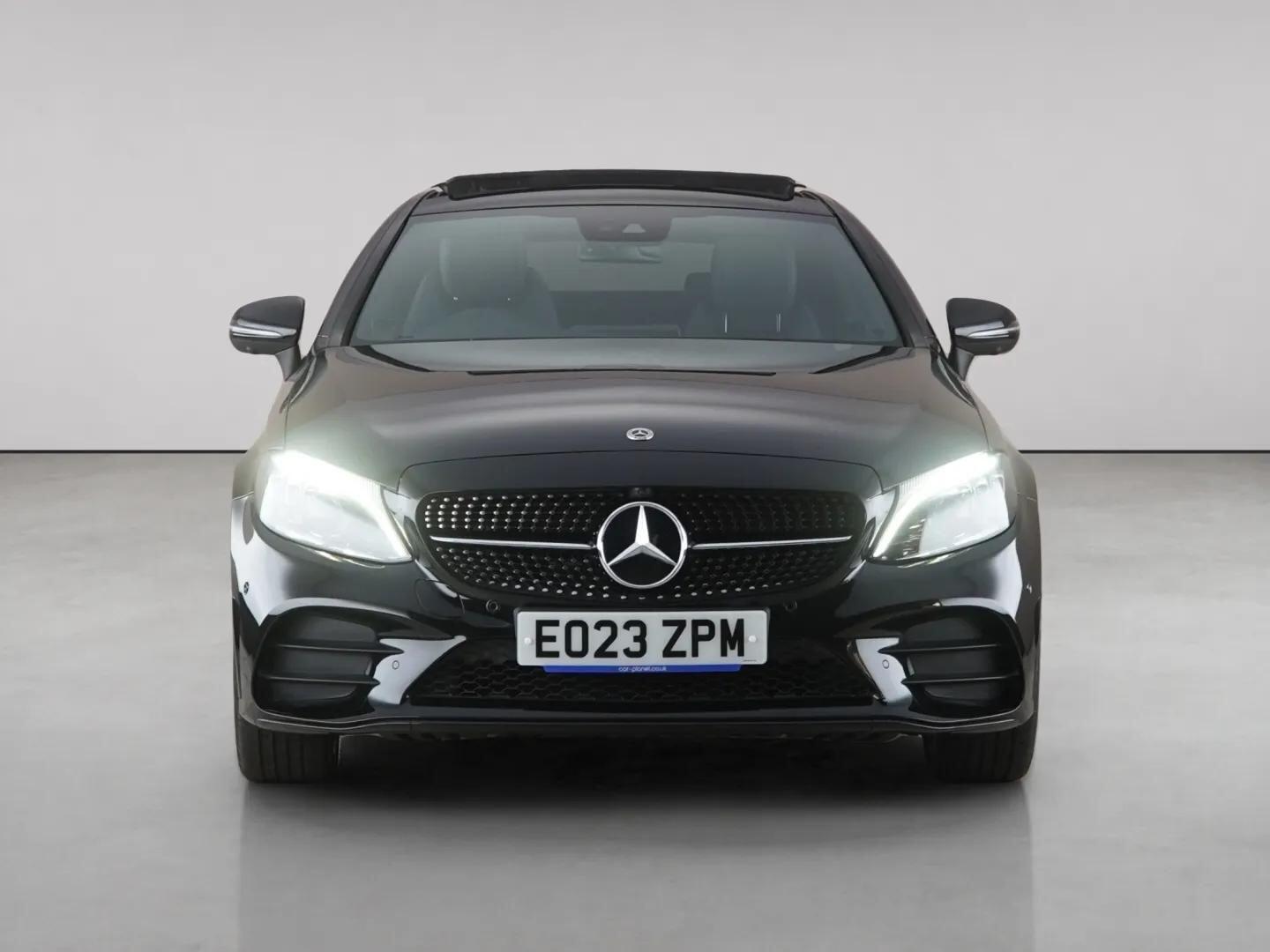 Mercedes-Benz C-Class view 5