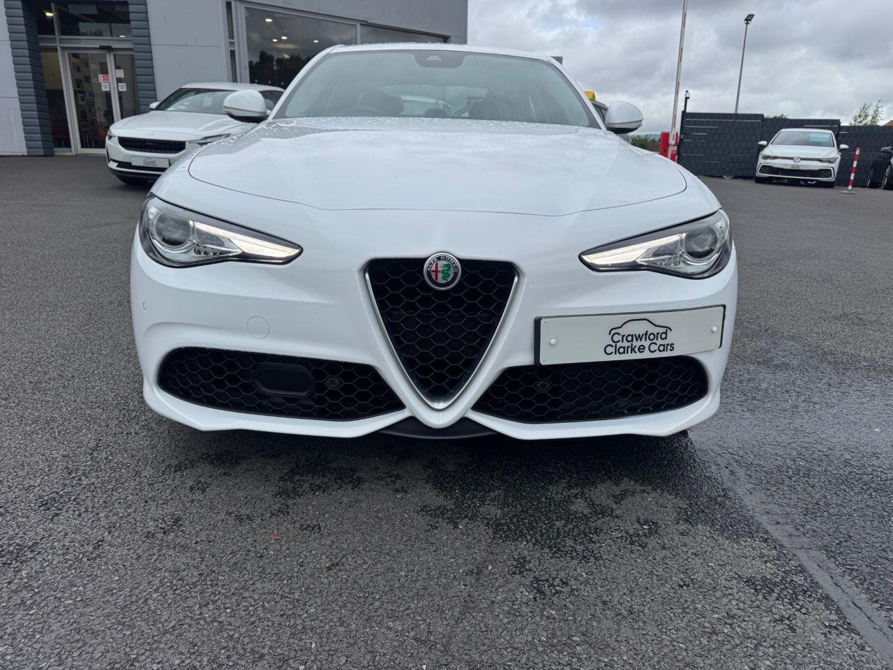 Alfa Romeo Giulia view 8