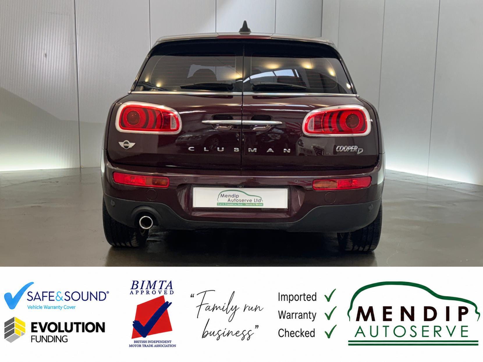 Mini Clubman view 22