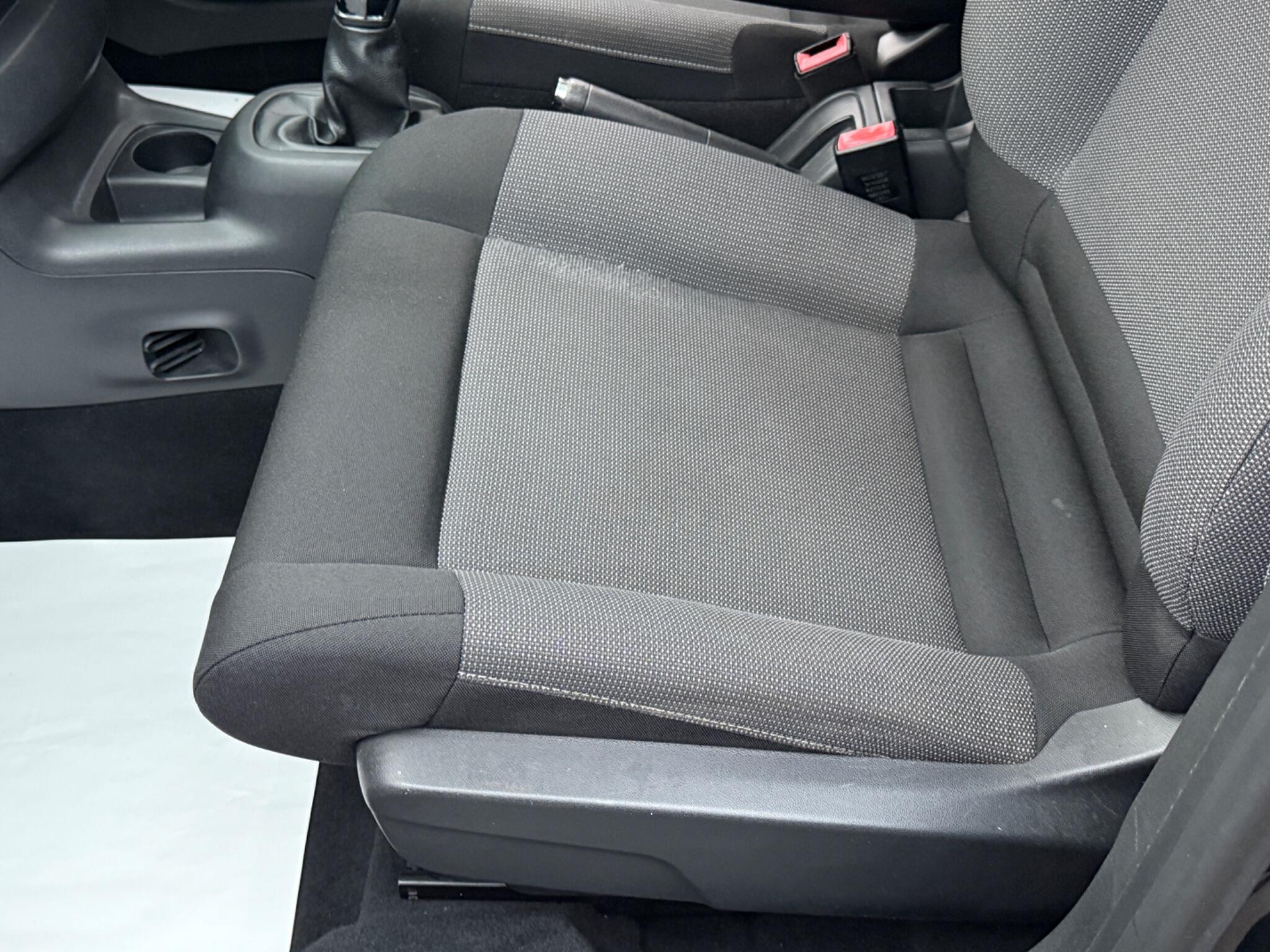 Citroen C4 Cactus - Image 28