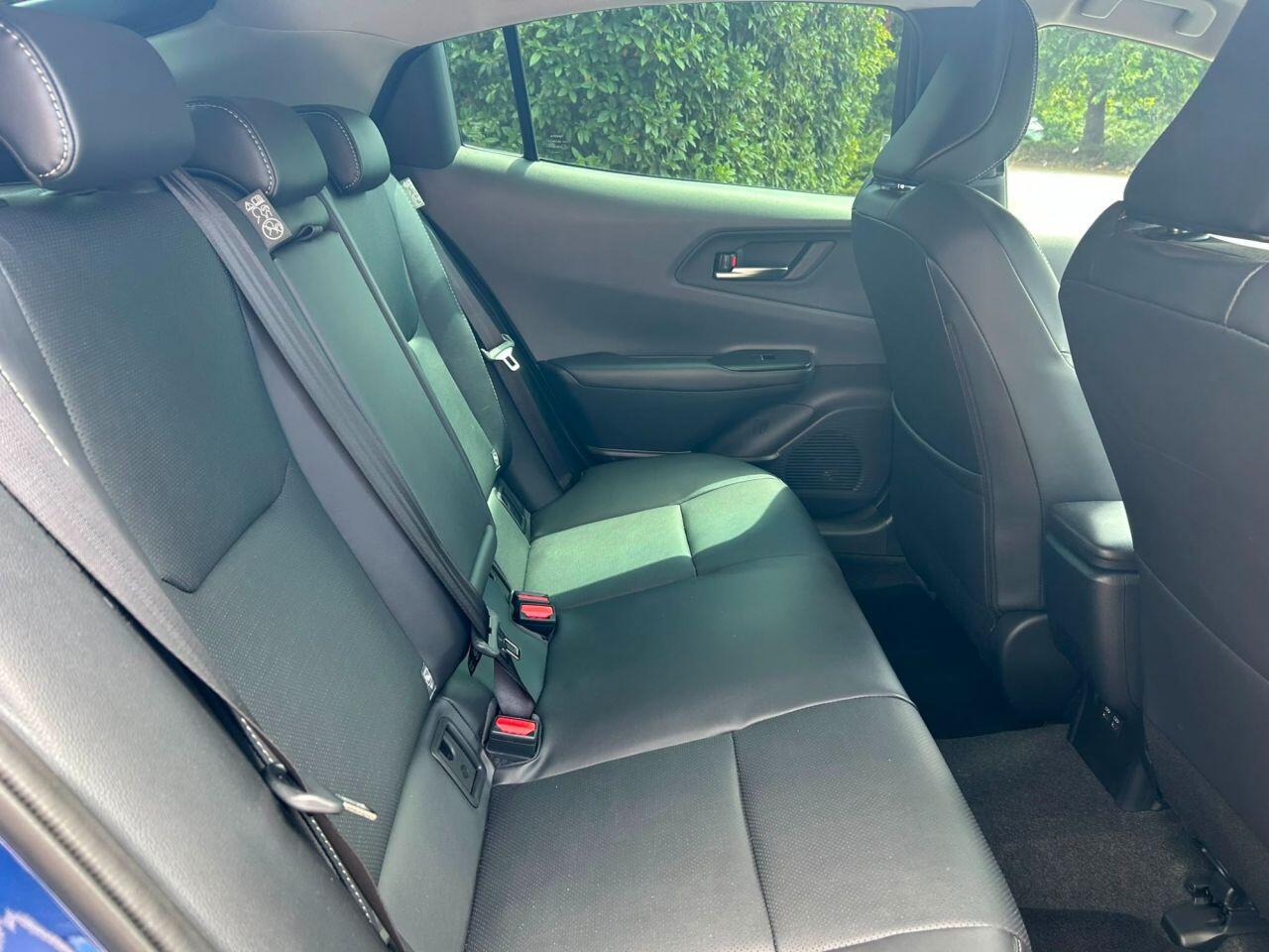 Toyota Prius view 21
