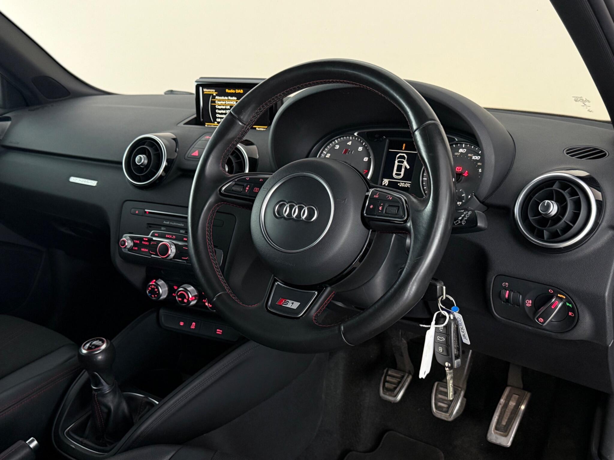 Audi S1 view 3