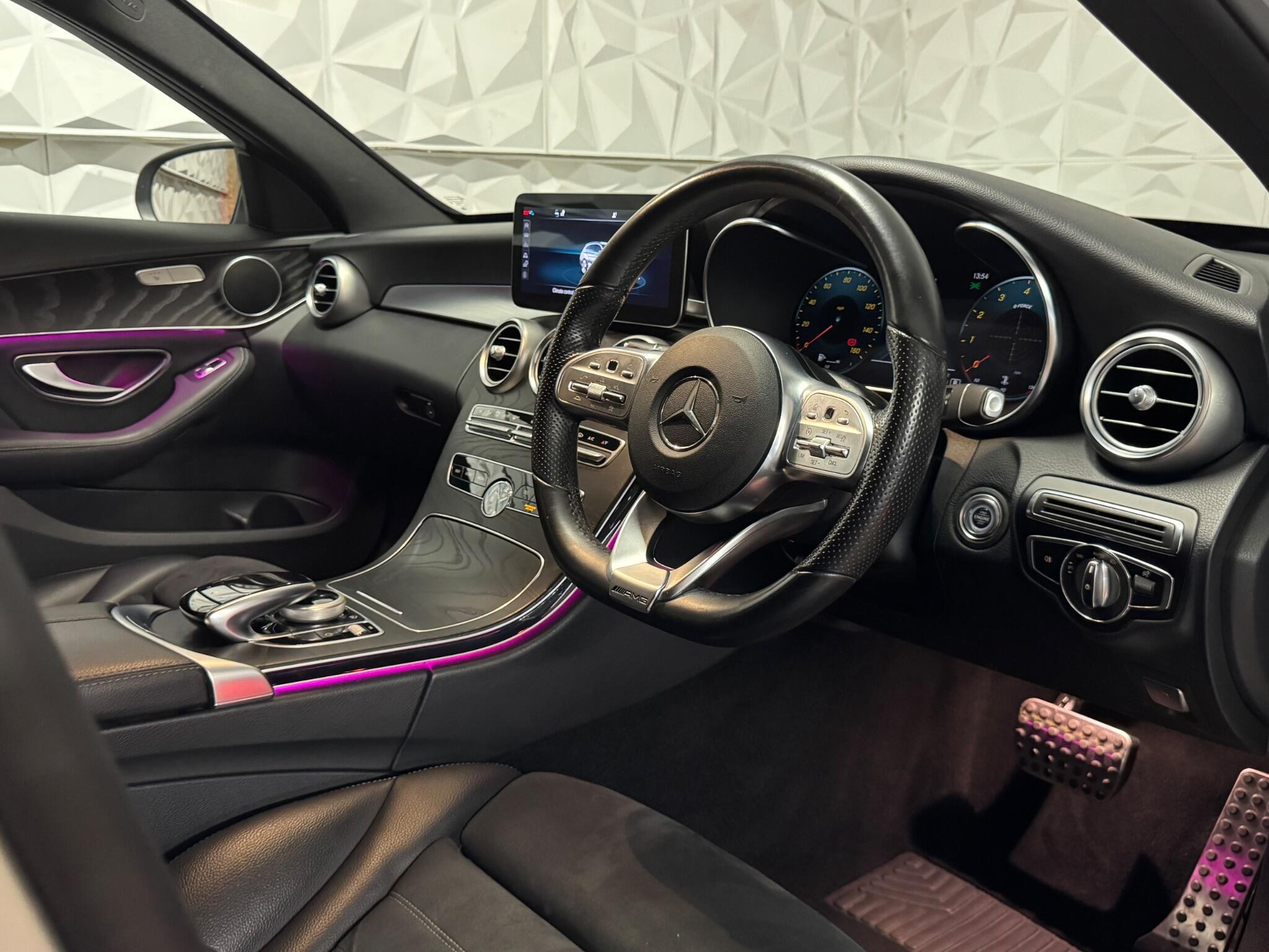 Mercedes-Benz C Class view 25