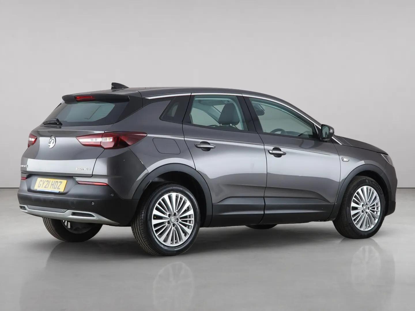 Vauxhall Grandland X view 6