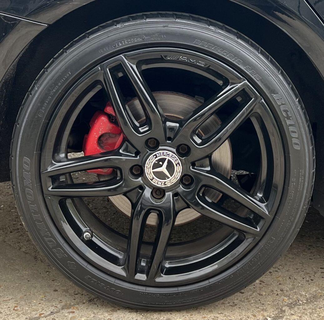 Mercedes-Benz Cla view 10