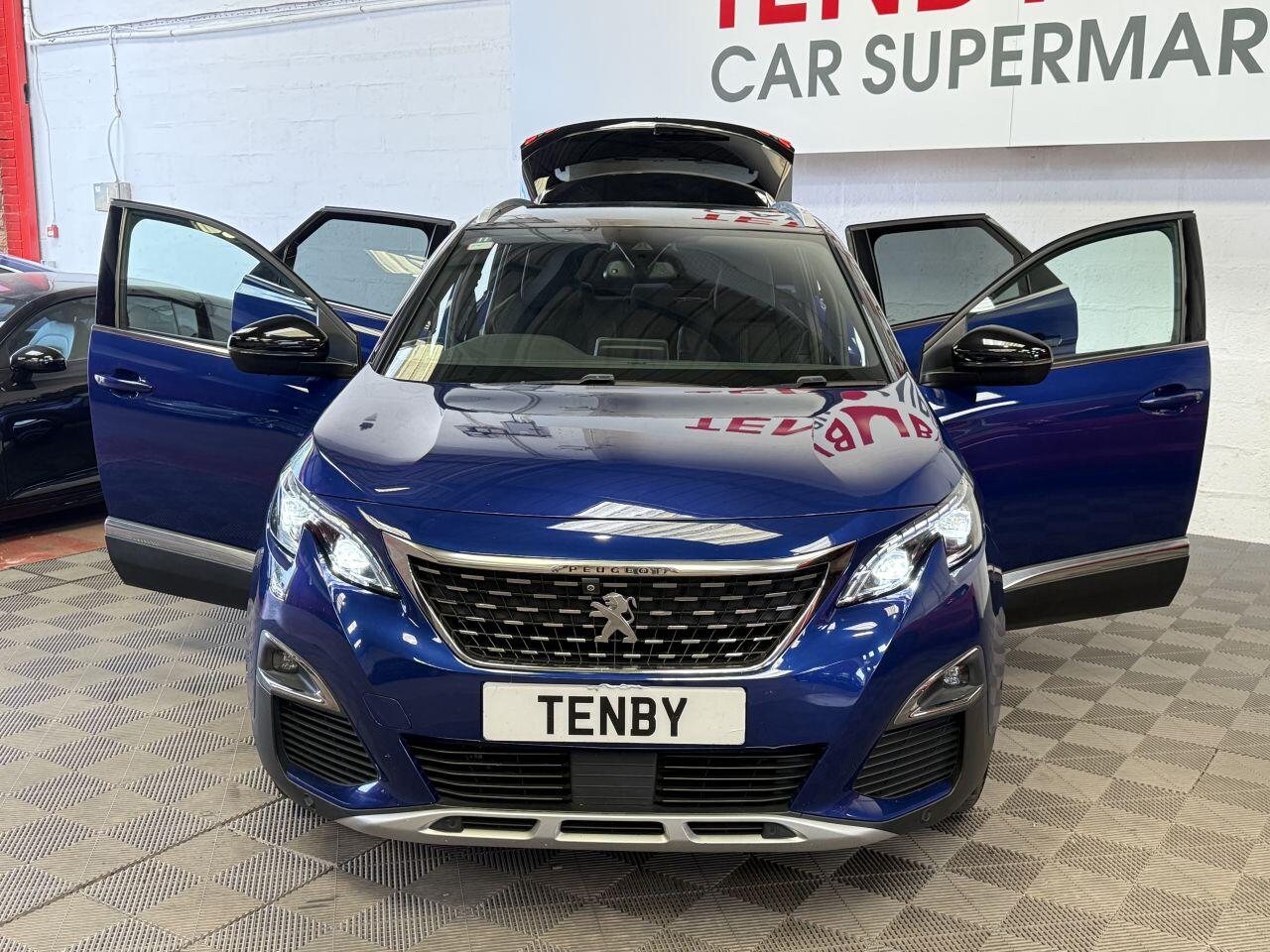 Peugeot 3008 view 11