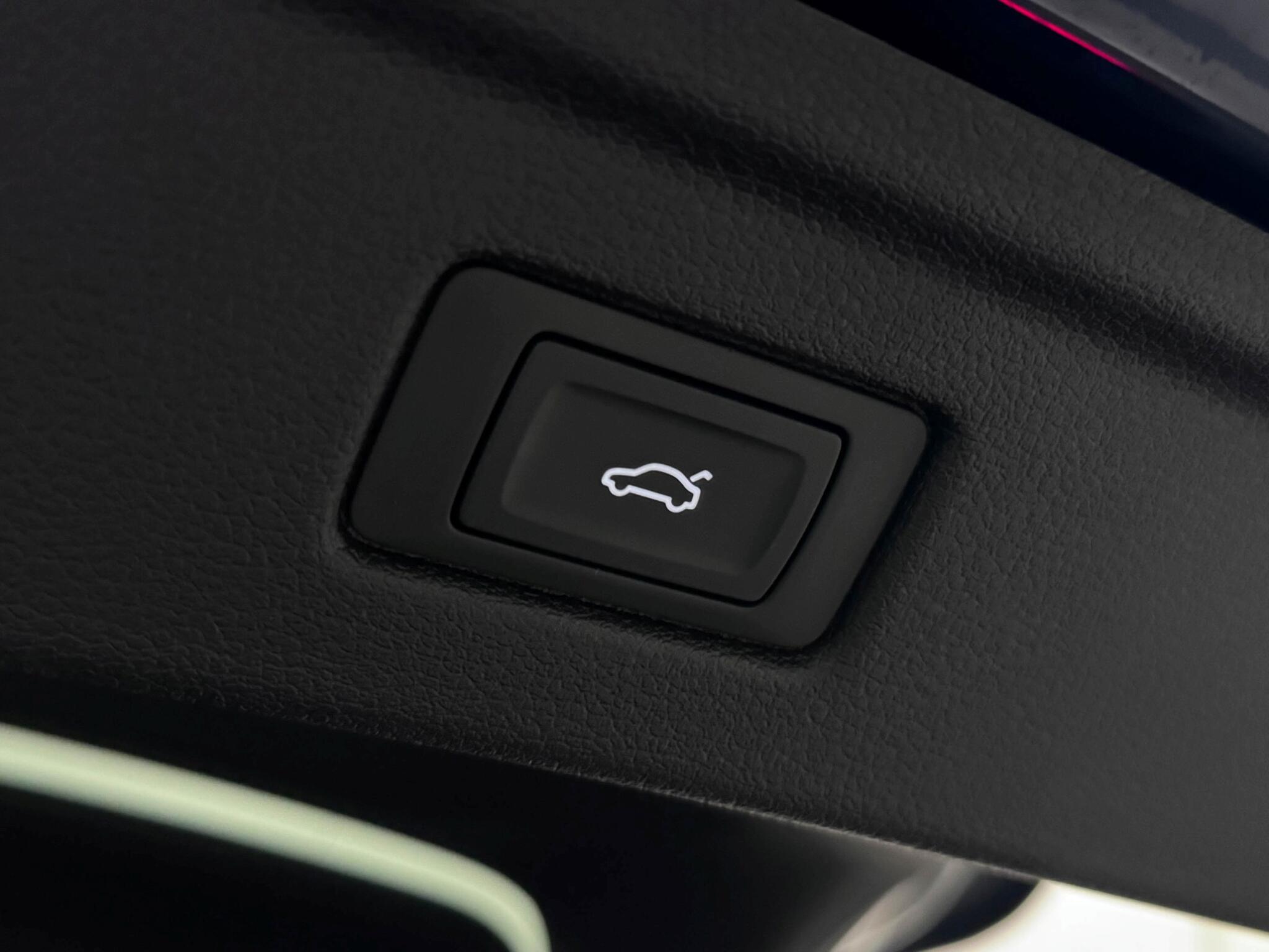 Audi A5 view 23