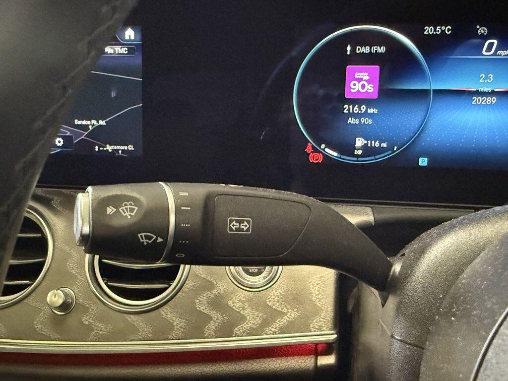 Mercedes-Benz E Class view 40