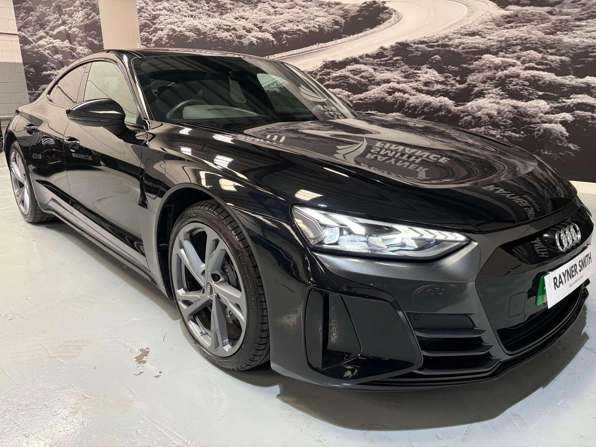 Audi E-Tron GT view 3