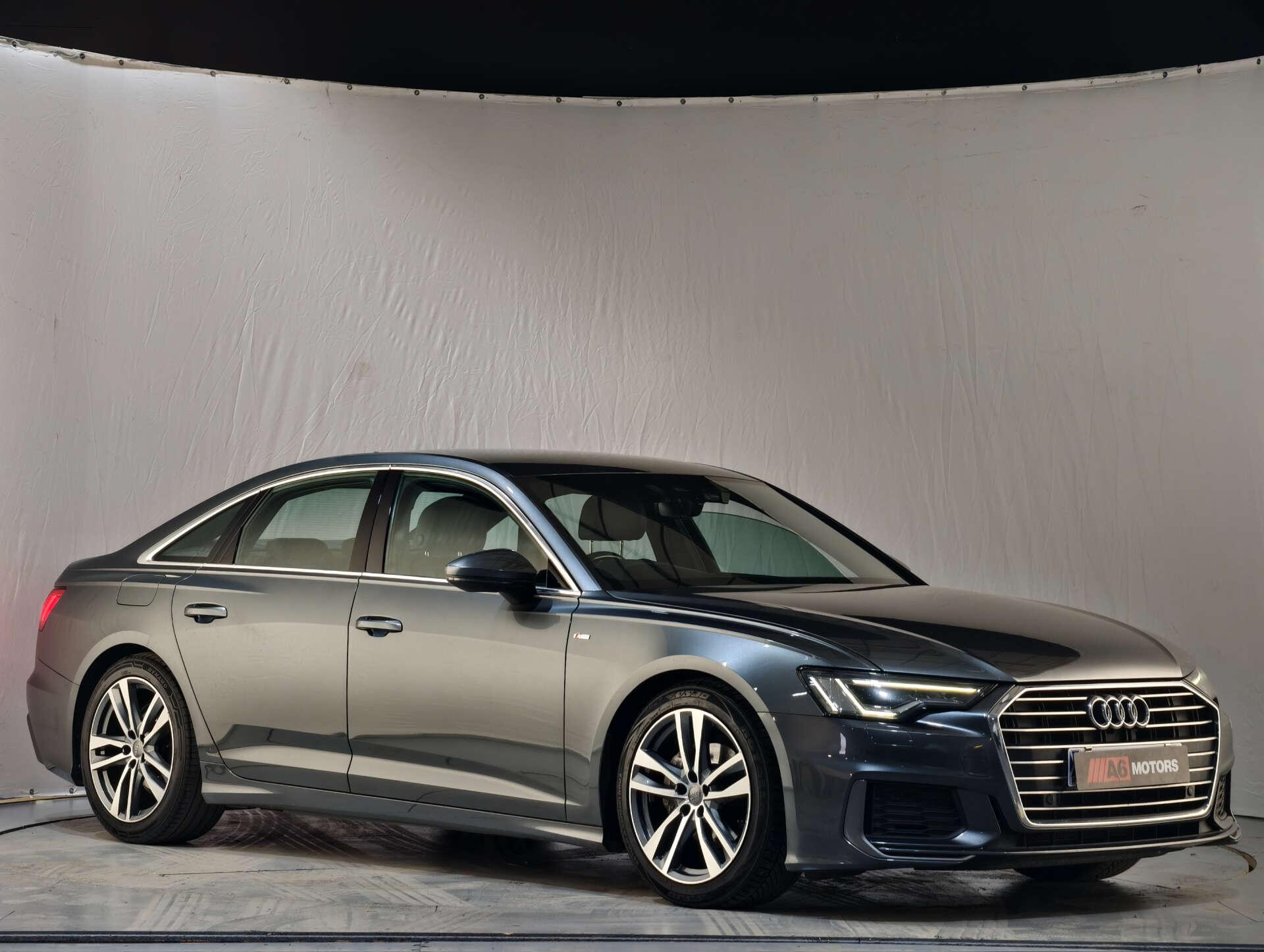 Audi A6 Saloon view 11