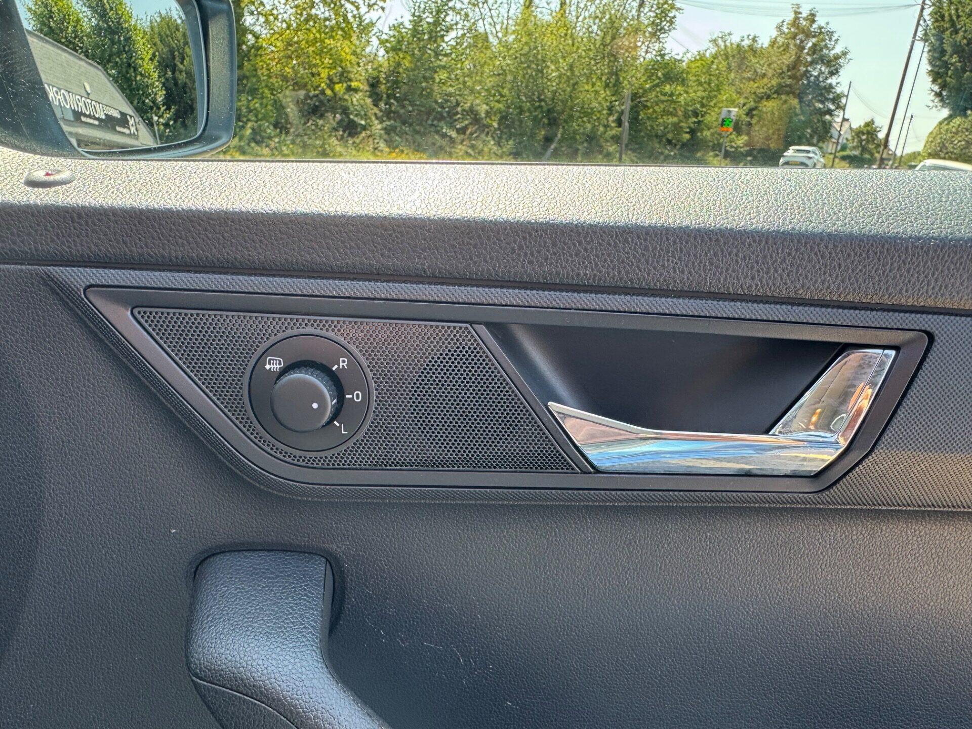 Skoda Fabia view 53
