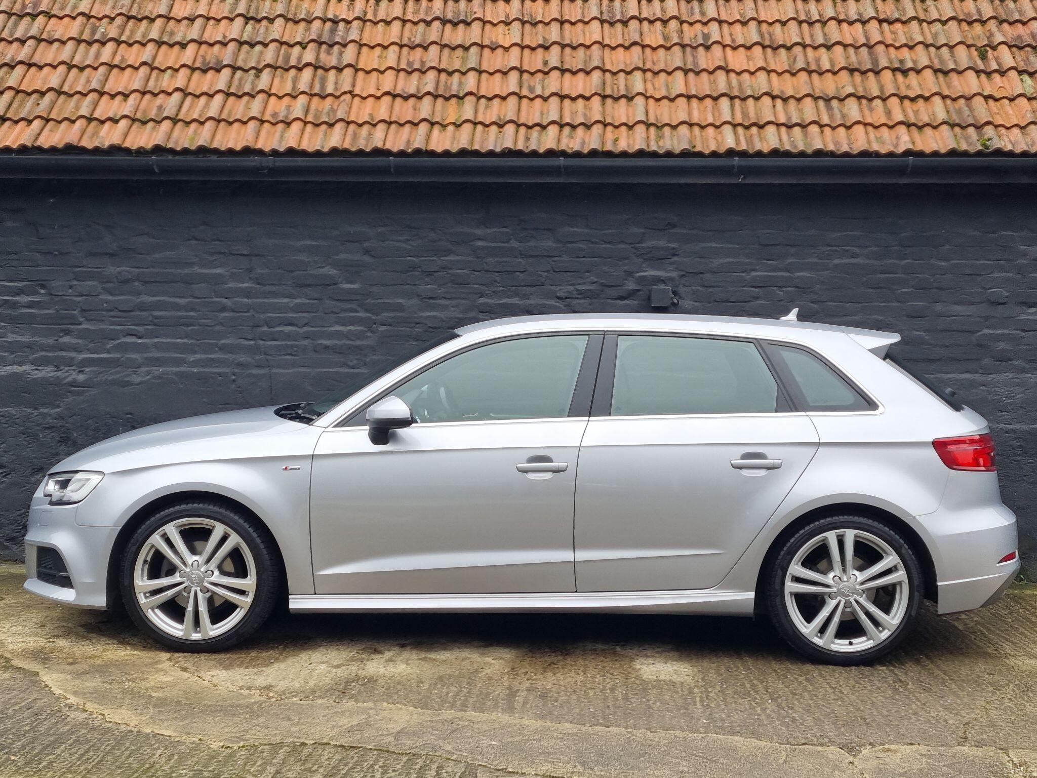 2018 Audi A3 1.5 TFSI CoD S line Sportback S Tronic Euro 6 (s/s) 5dr • 35,874 miles image 12