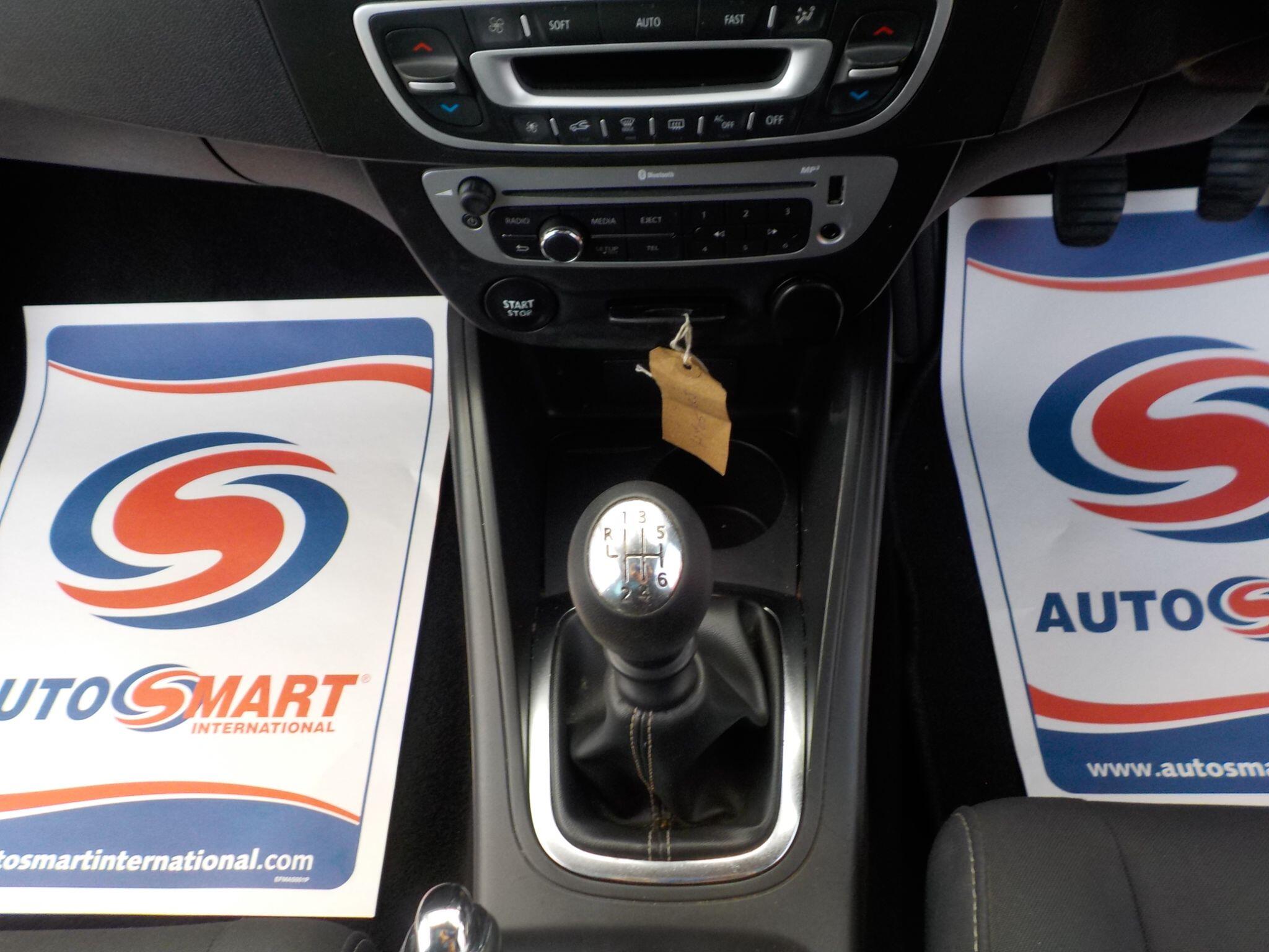 Renault Megane 1.5 dCi Limited Nav Euro 6 (s/s) 5dr