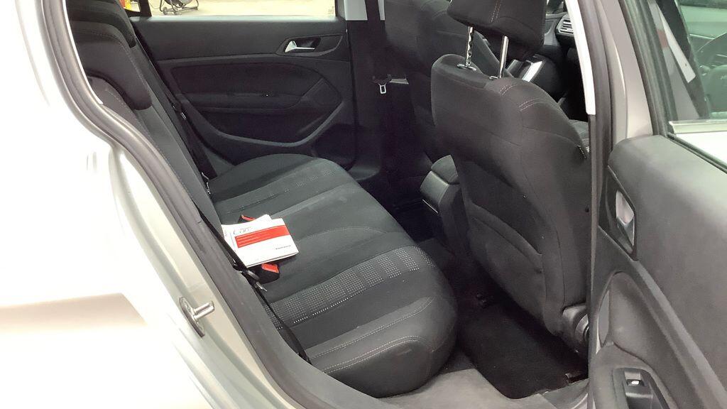 Peugeot 308 view 25