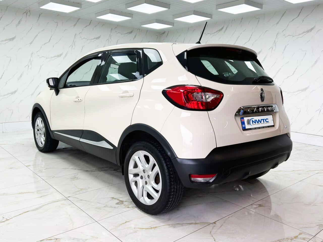 Renault Captur view 9