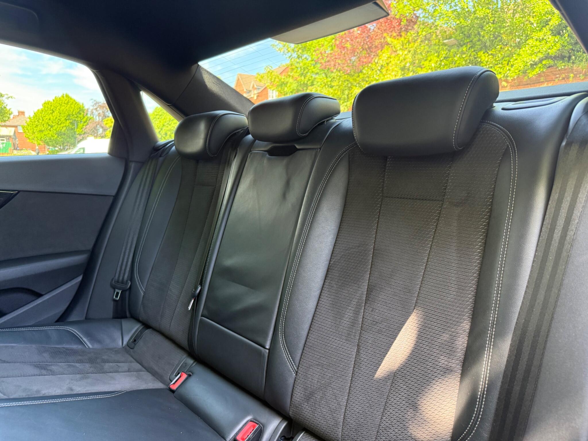 Audi A4 view 19