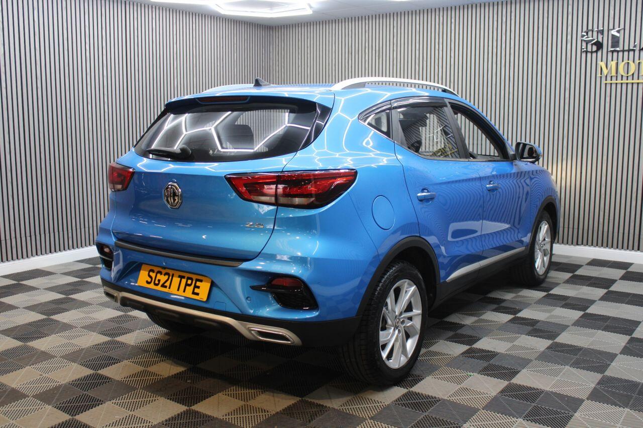 MG ZS view 10
