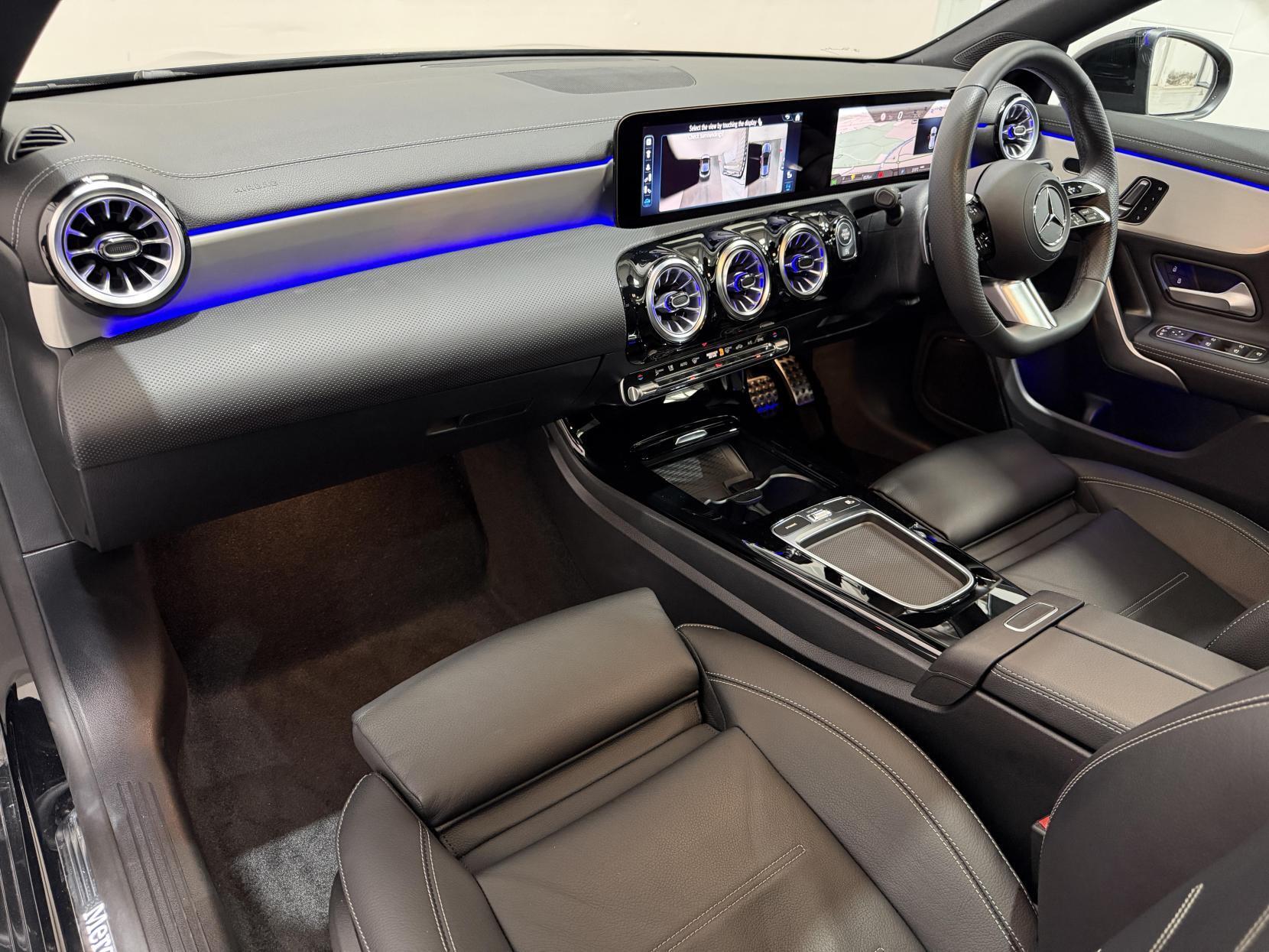 Mercedes-Benz Cla view 51