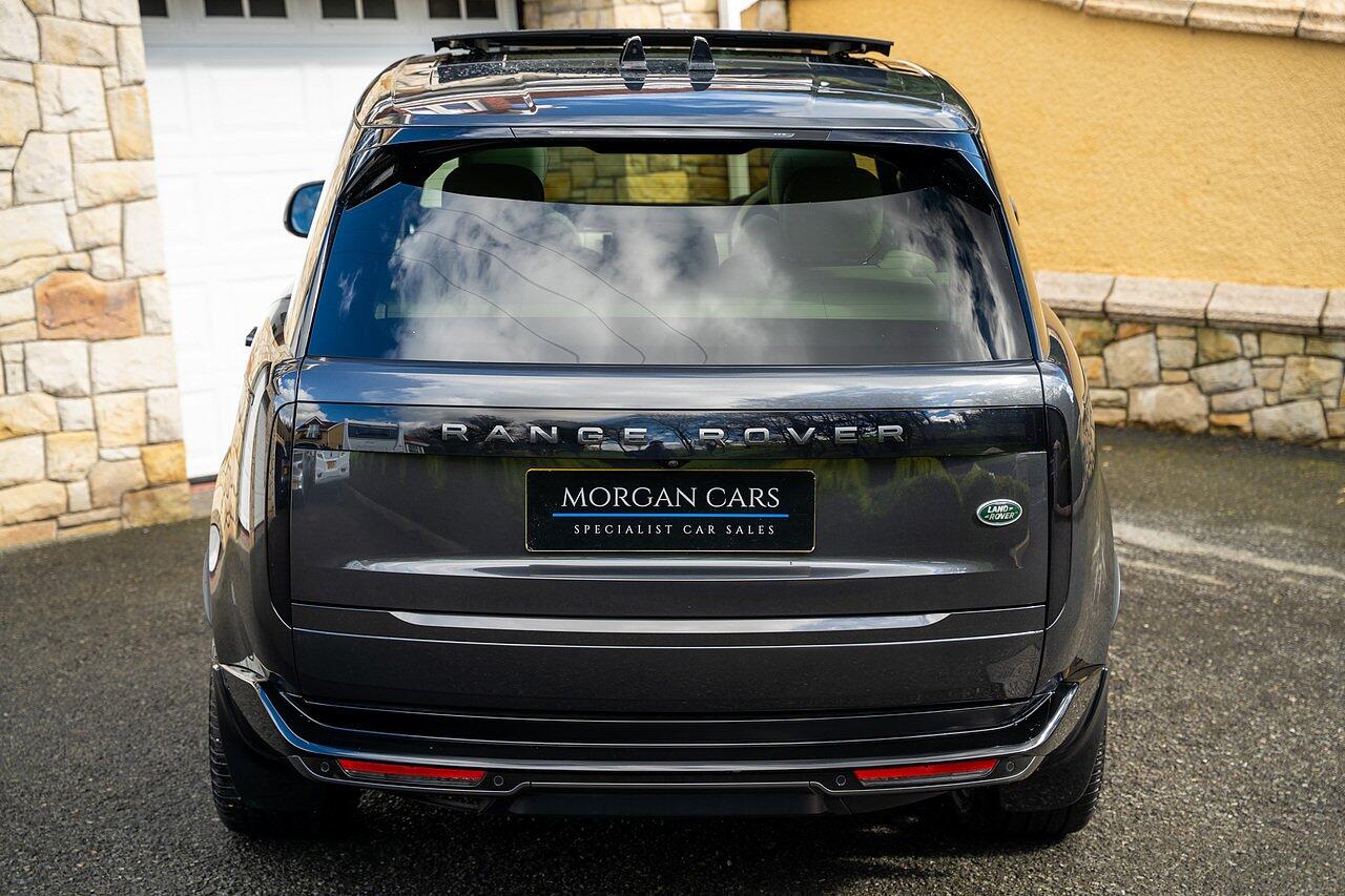 Land Rover Range Rover view 14