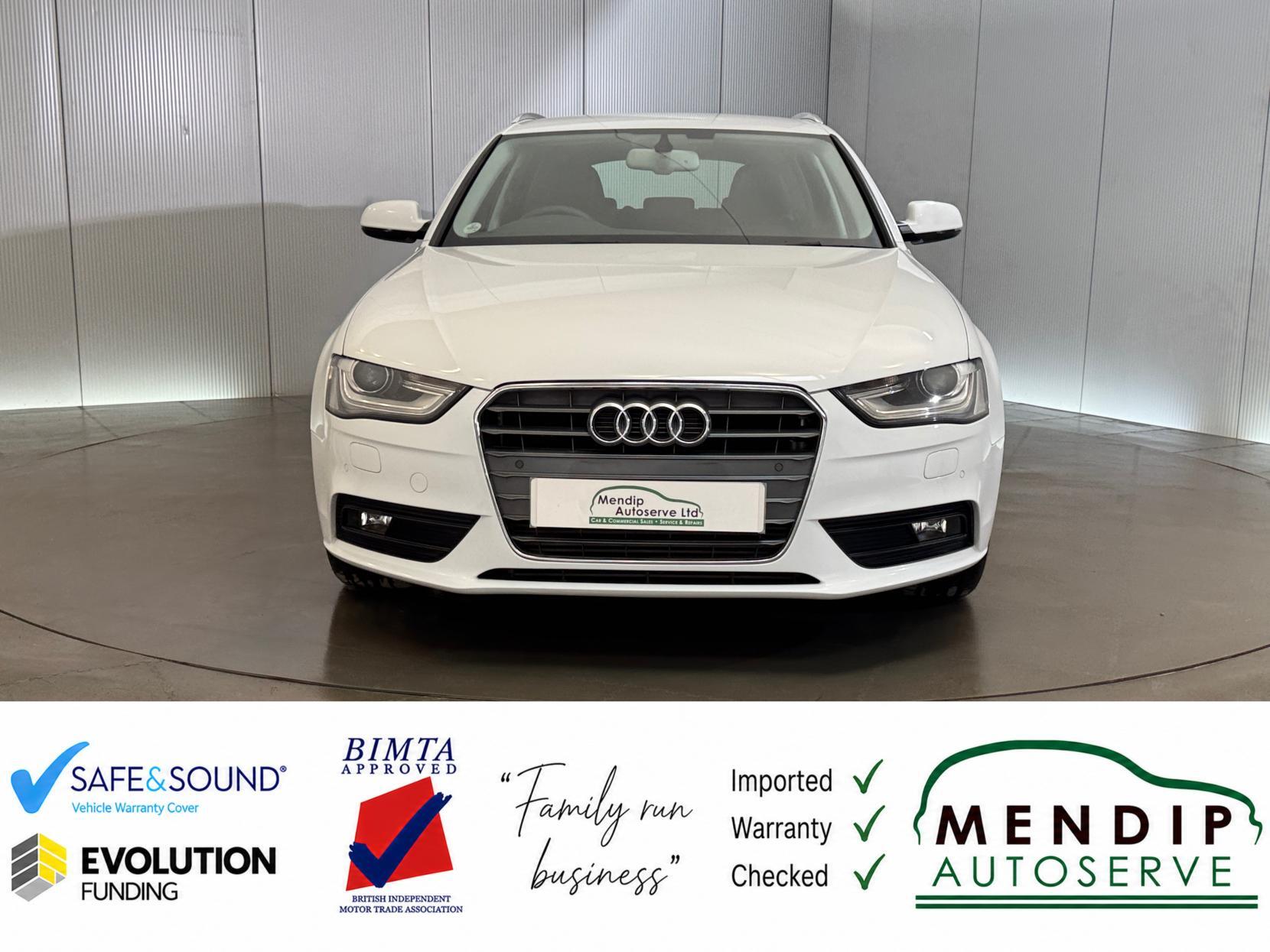 Audi A4 Avant view 42