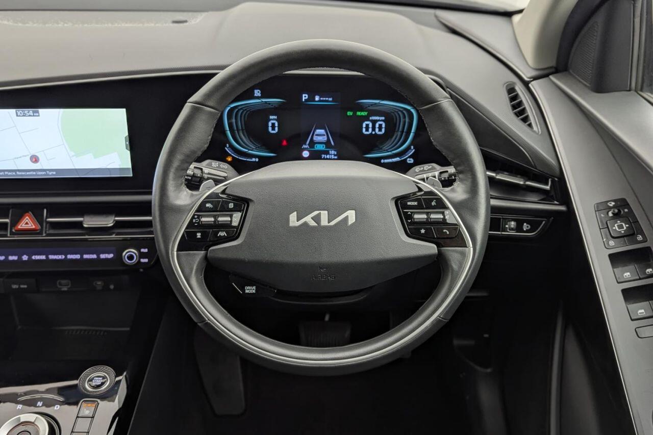 Kia Niro view 31