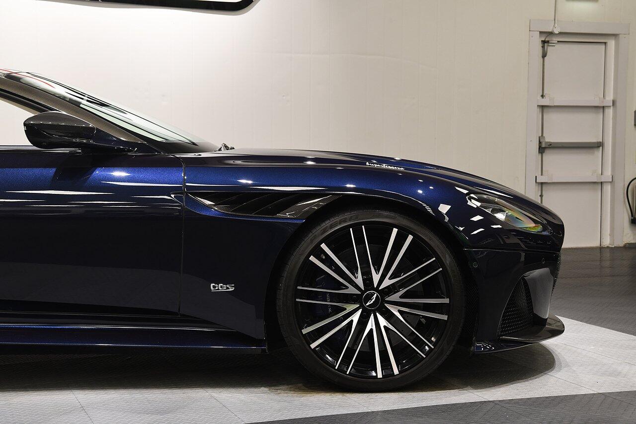 Aston Martin DBS view 36
