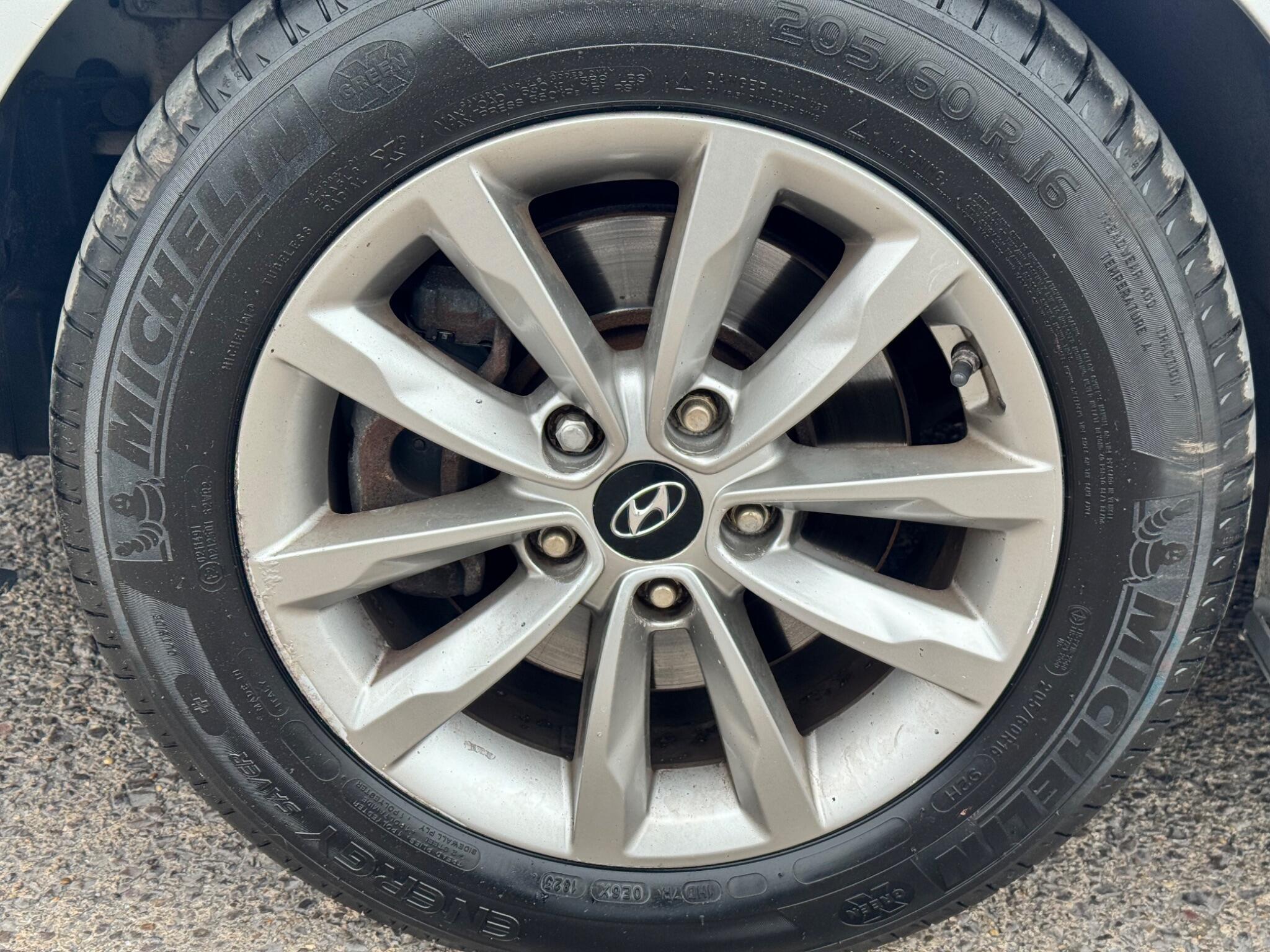 Hyundai i40 view 31