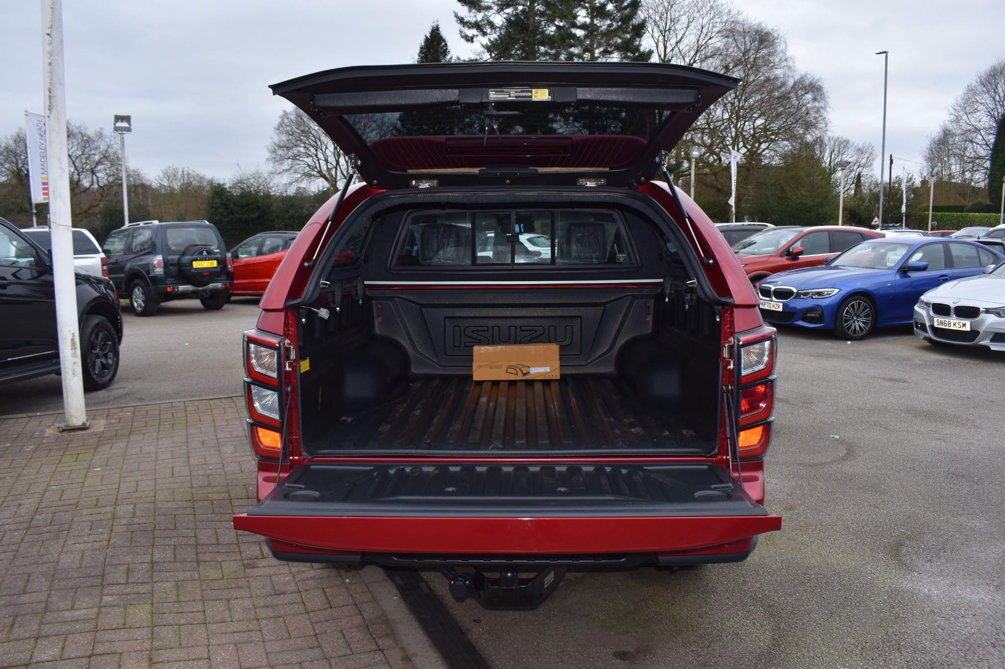 D-Max - 1.9 TD V-Cross Auto 4WD Euro 6 (s/s) 4dr - Image 17