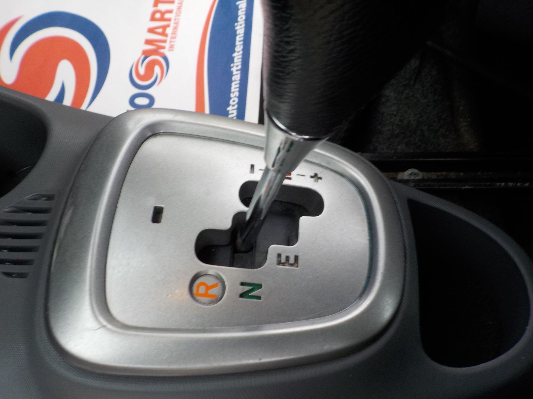 Toyota AYGO 1.0 VVT-i Ice MultiMode Euro 5 5dr