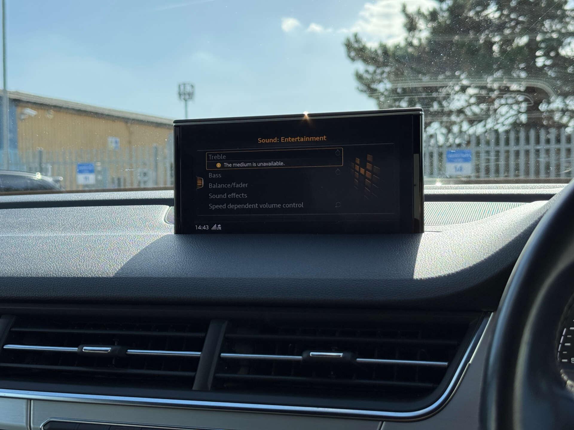 Audi SQ7 view 66