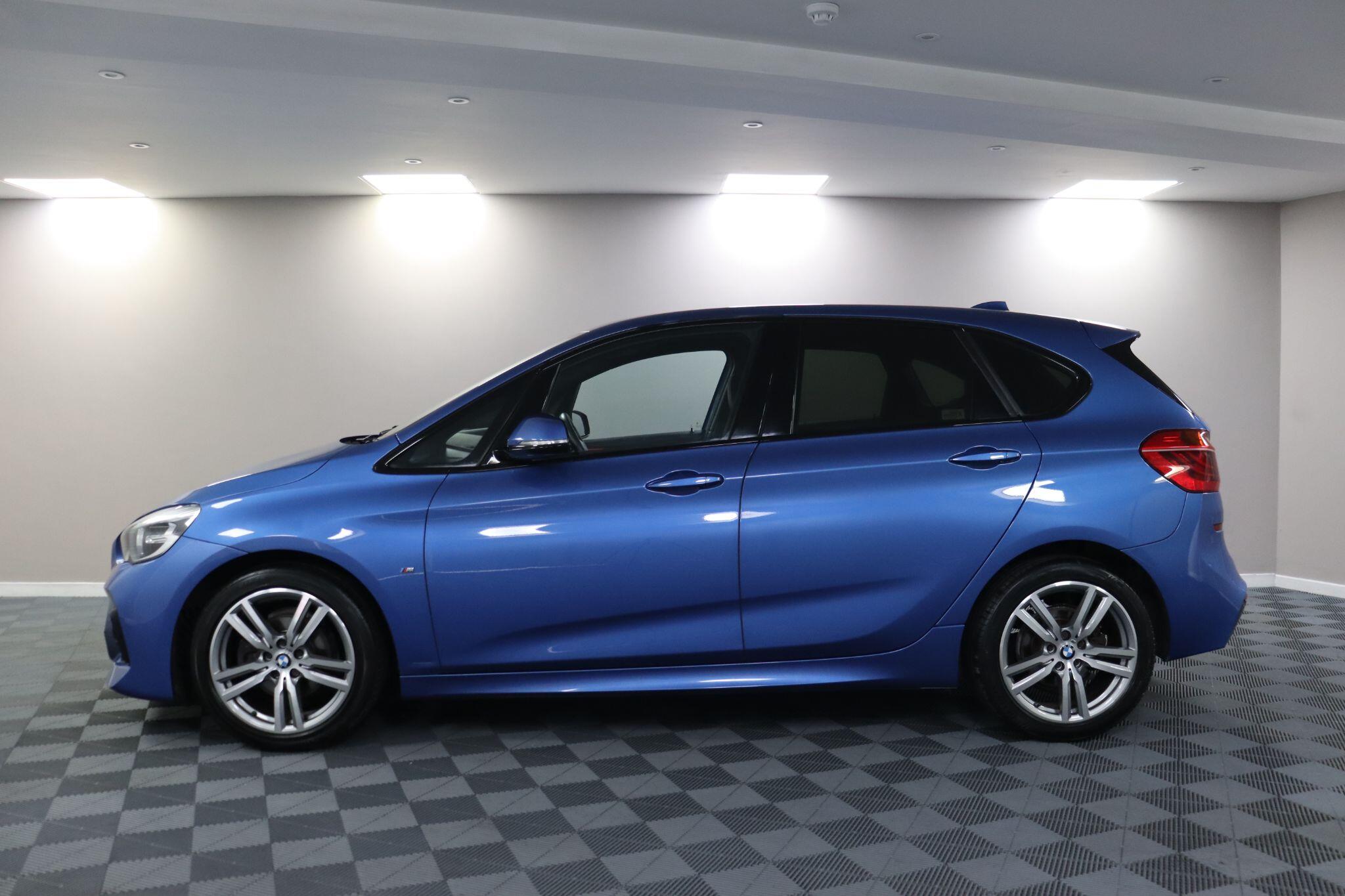 BMW 2 Series Active Tourer view 18