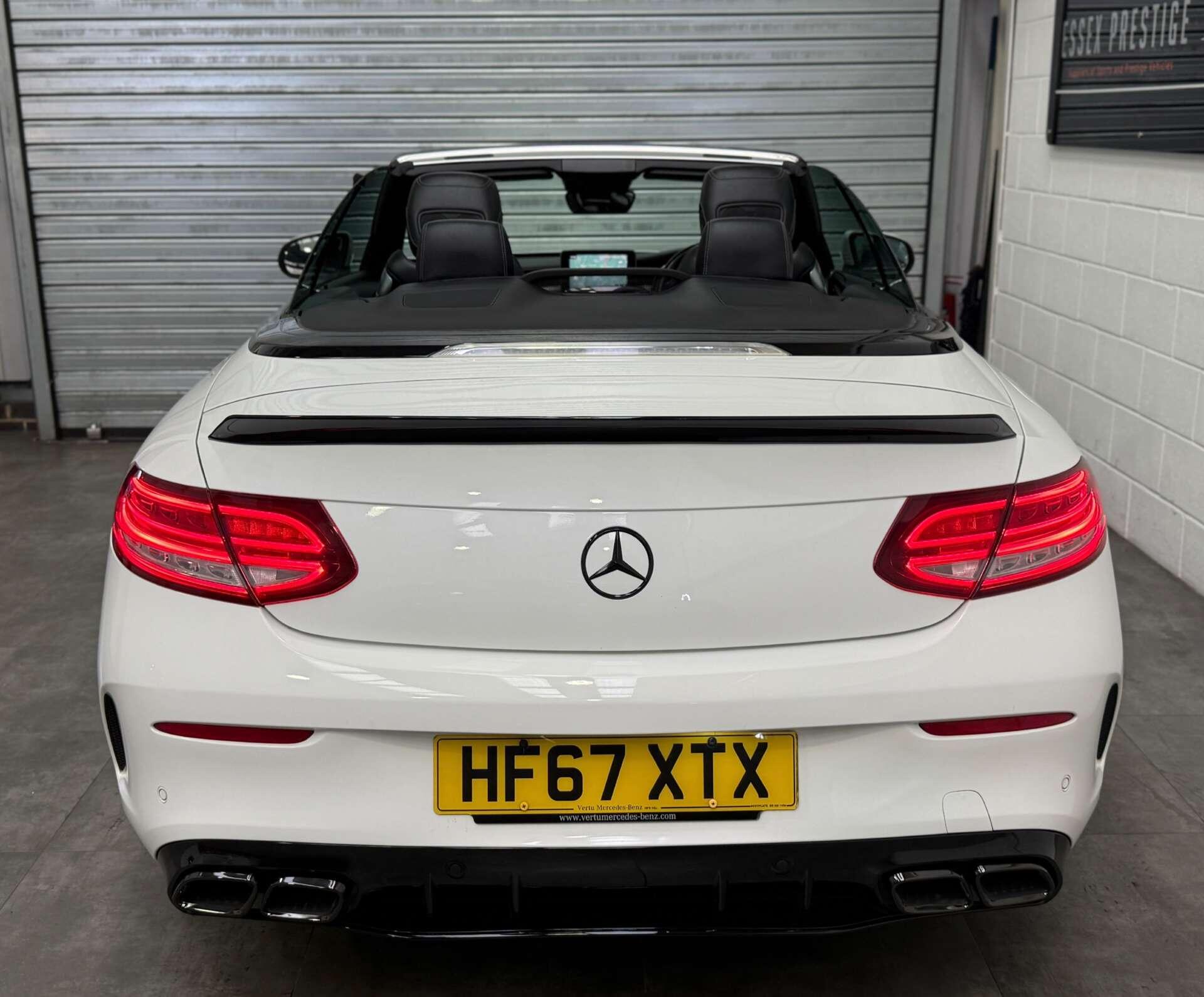 Mercedes-Benz C-Class view 9