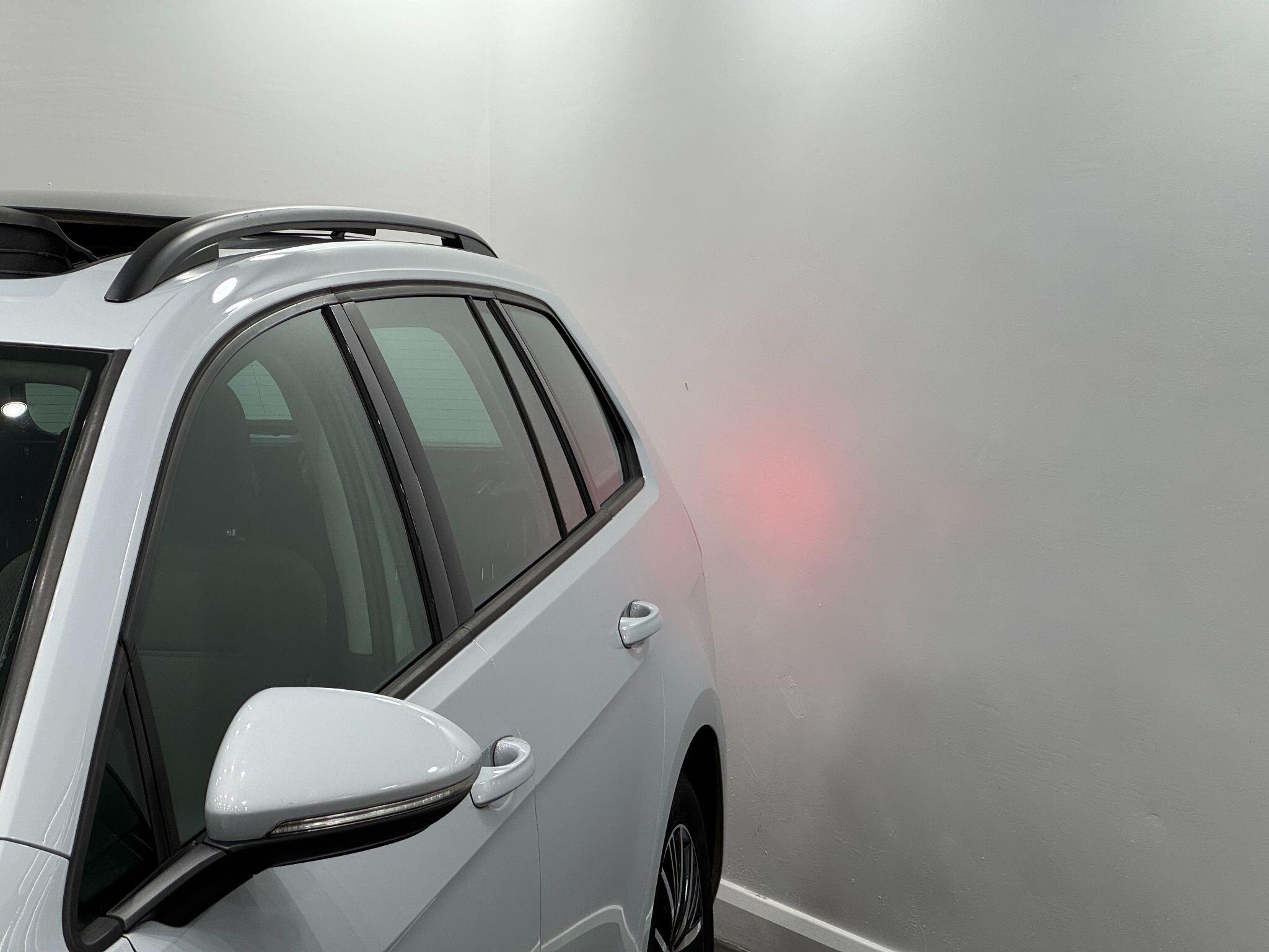 Volkswagen Golf view 11