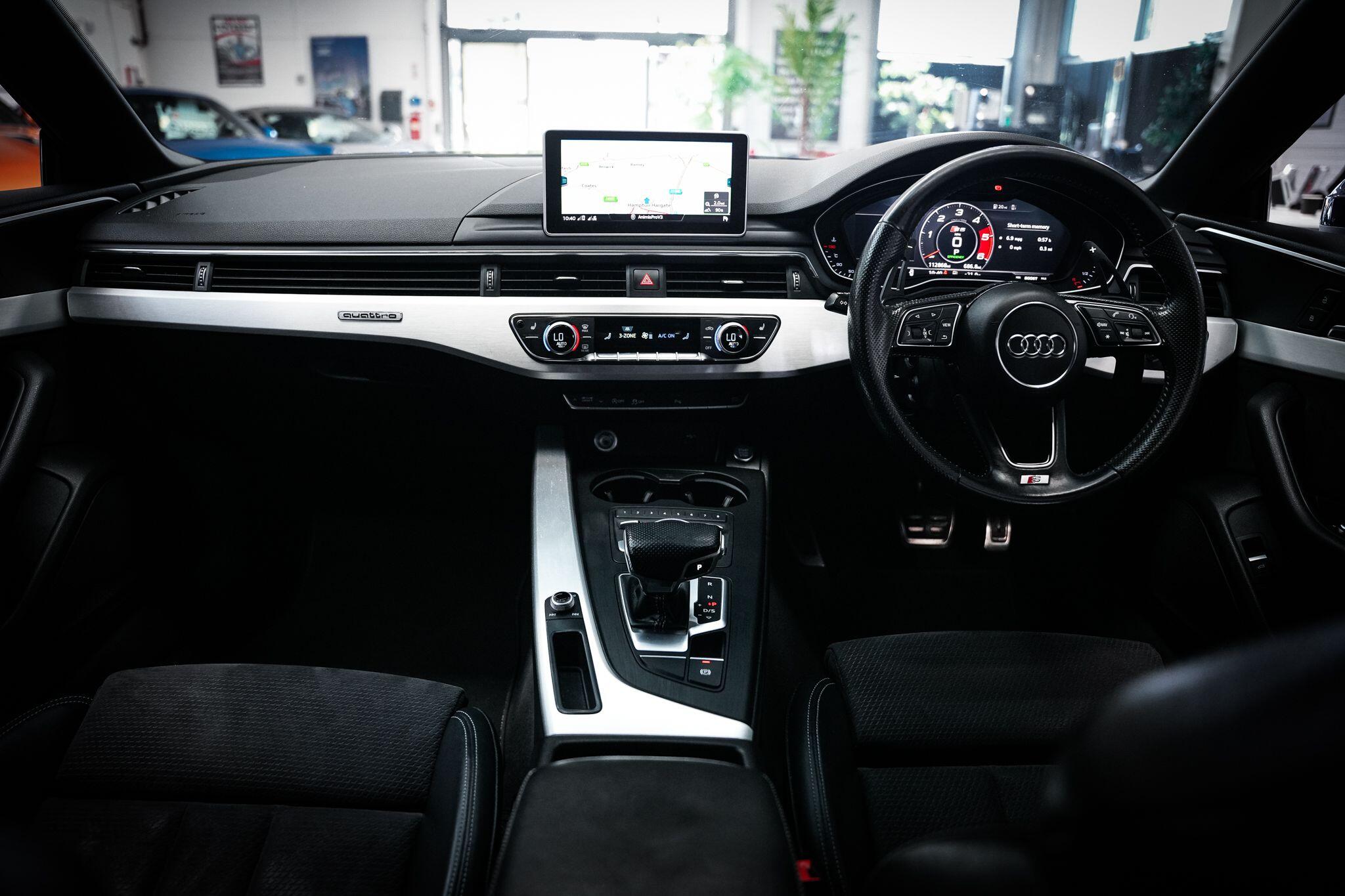 Audi A5 view 21