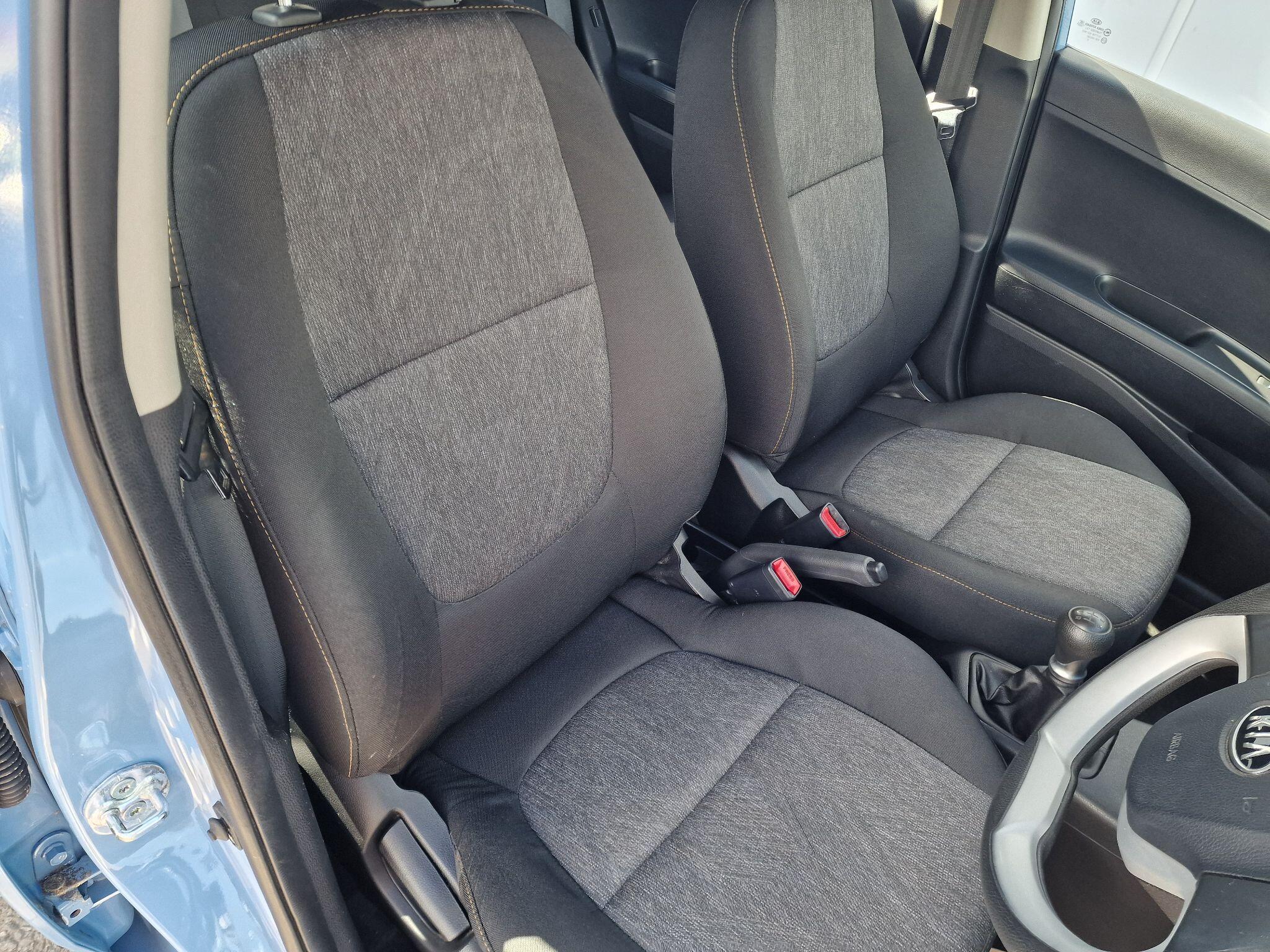 Kia Picanto view 22