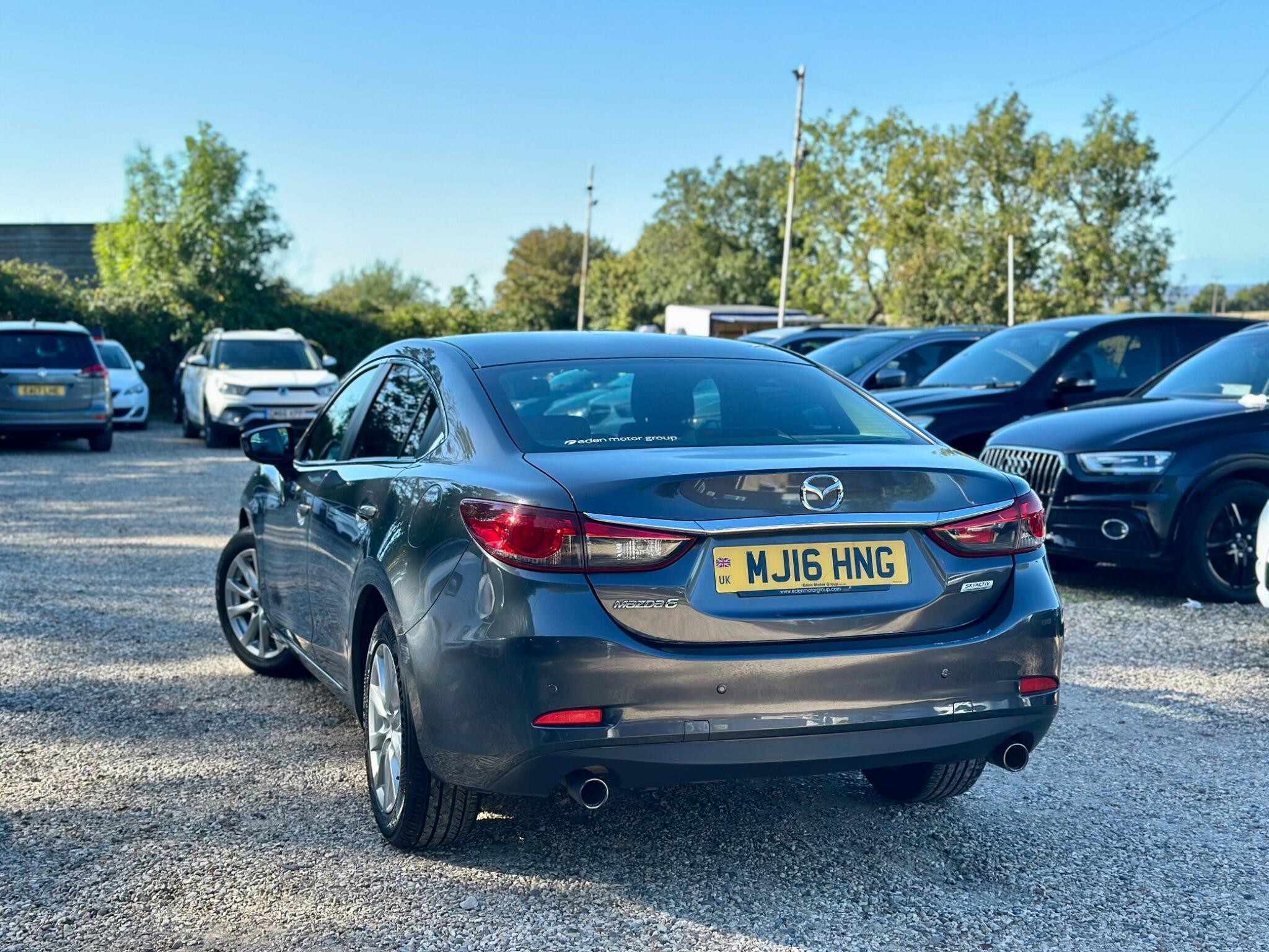 Mazda Mazda6 view 11