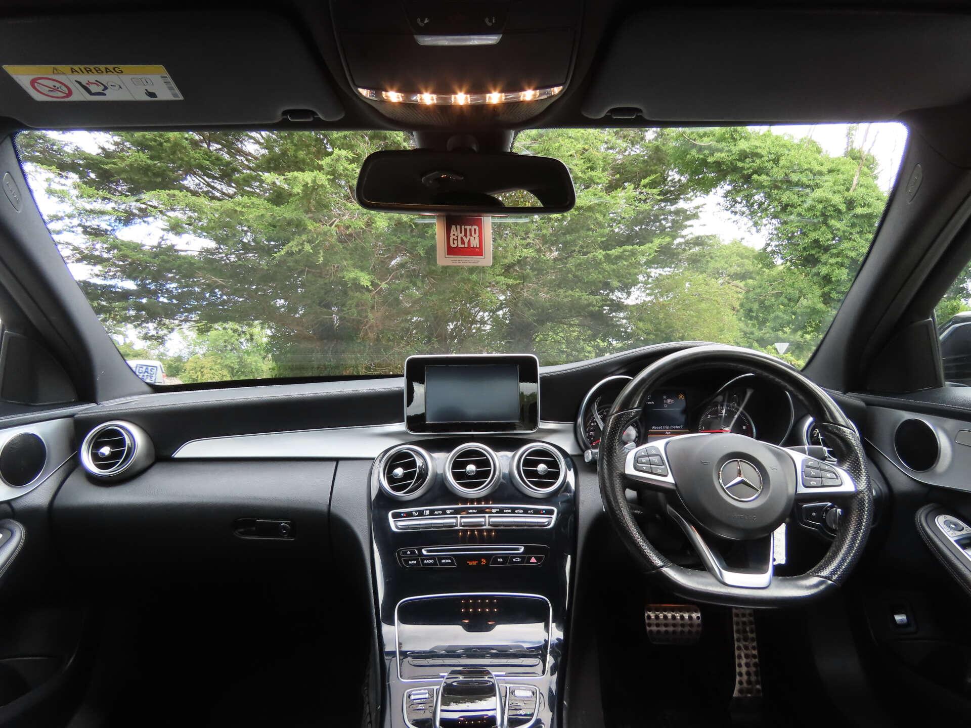 Mercedes-Benz C-Class view 7